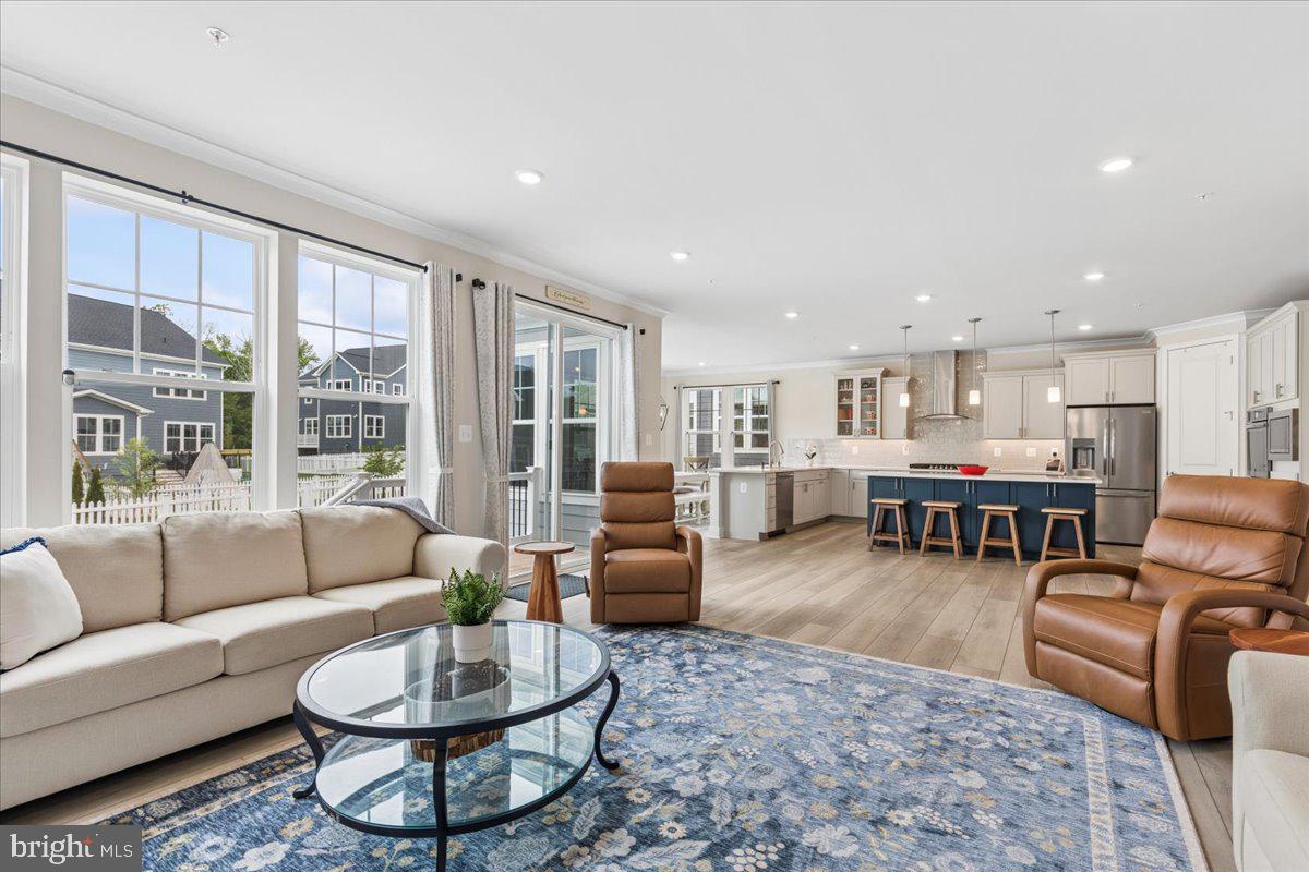 PARKSIDE PRESERVE - Residential