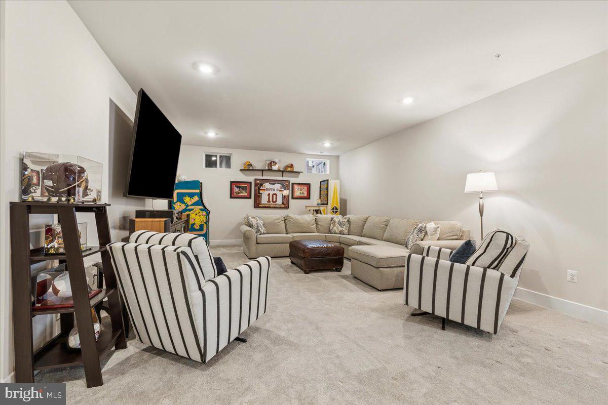 PARKSIDE PRESERVE - Residential