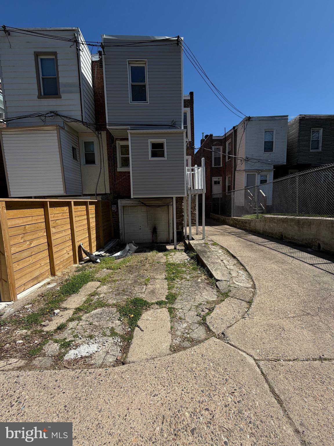 LOGAN - Residential
