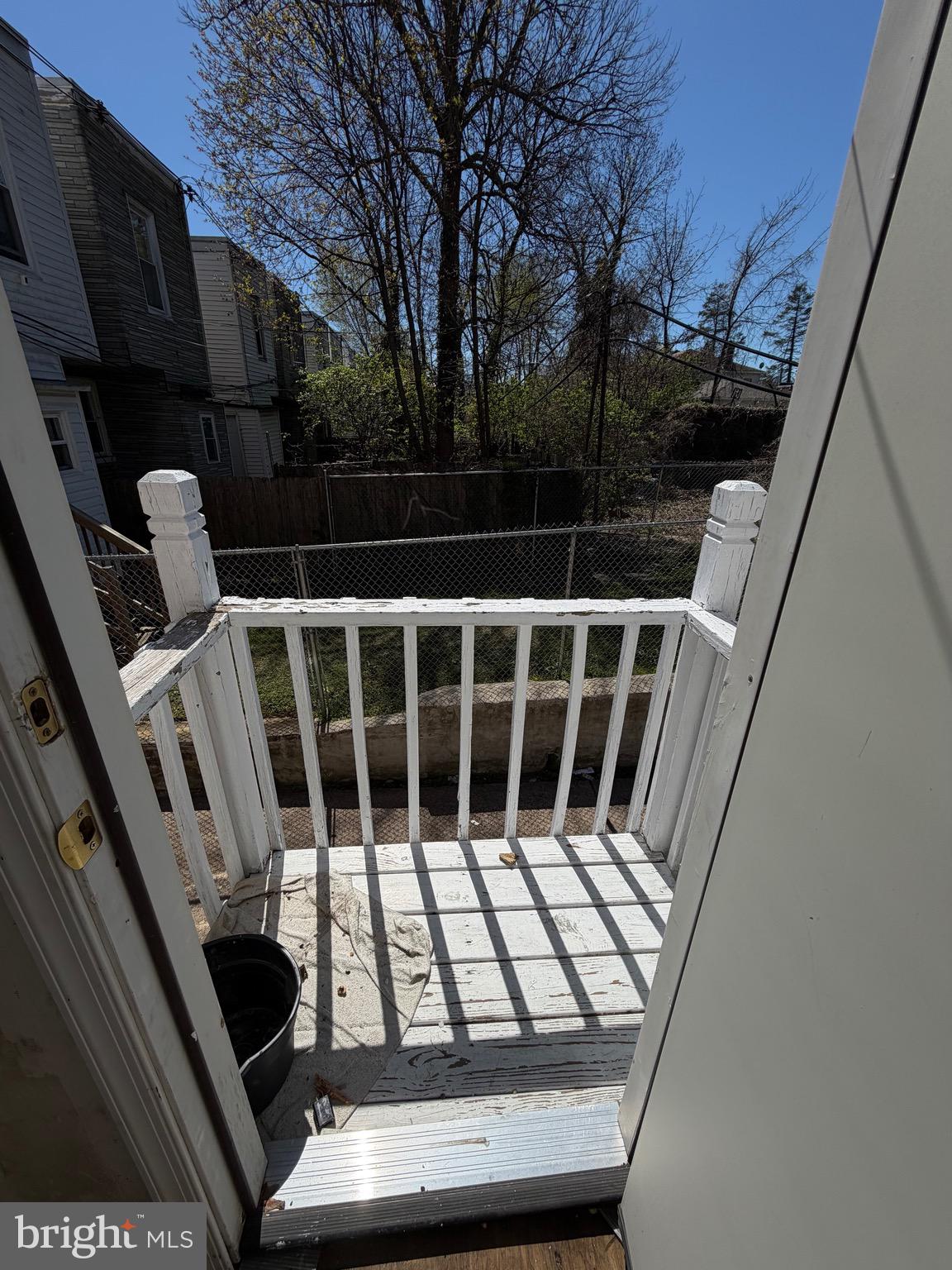 LOGAN - Residential