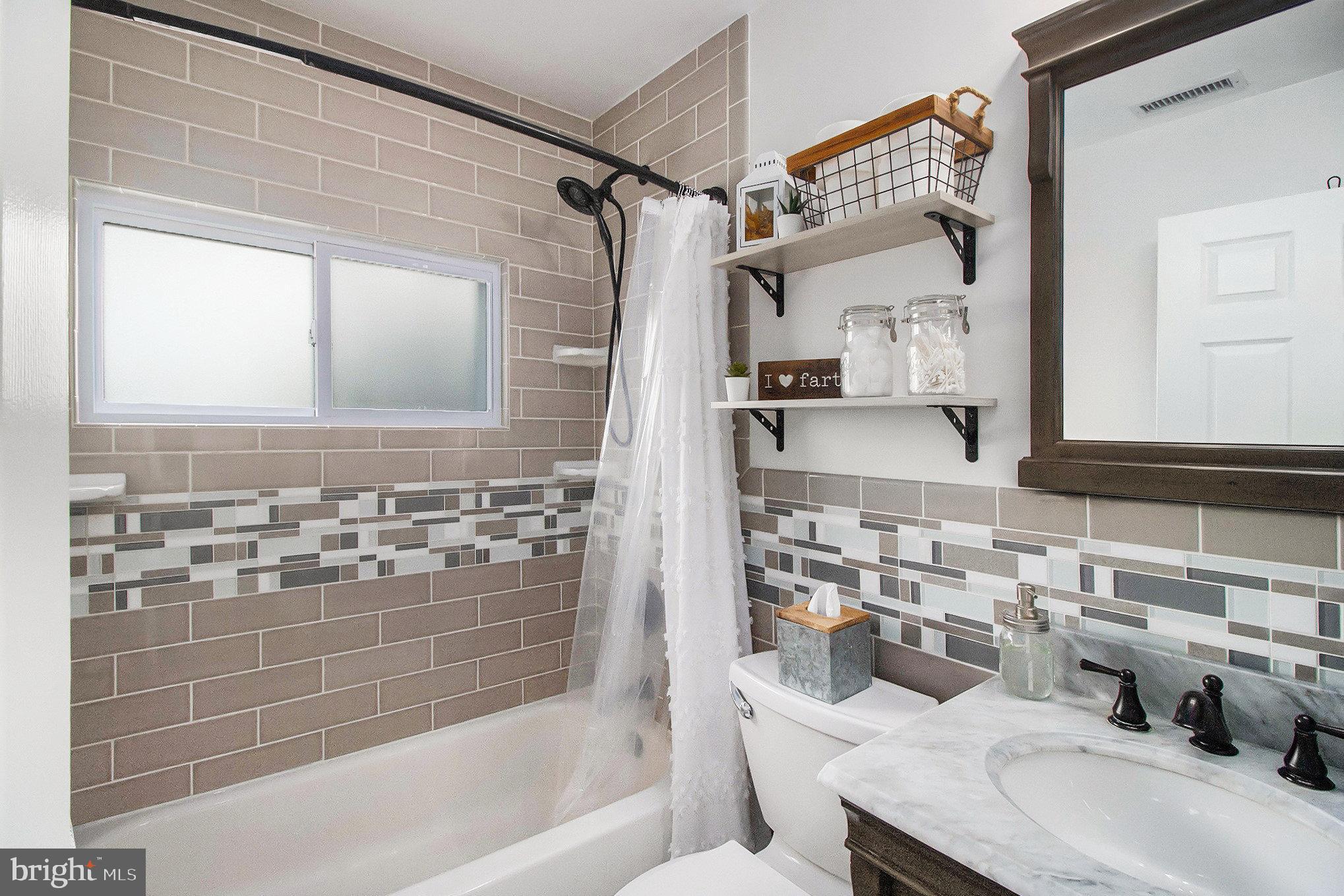 THORNRIDGE - Residential