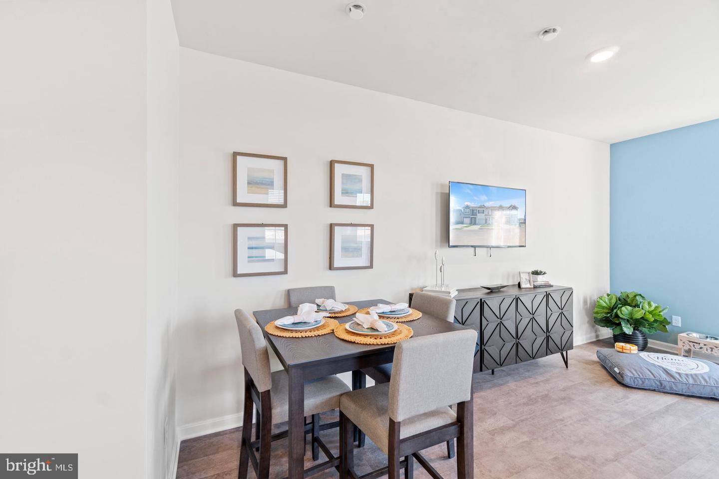LURAY LANDING - Residential Lease