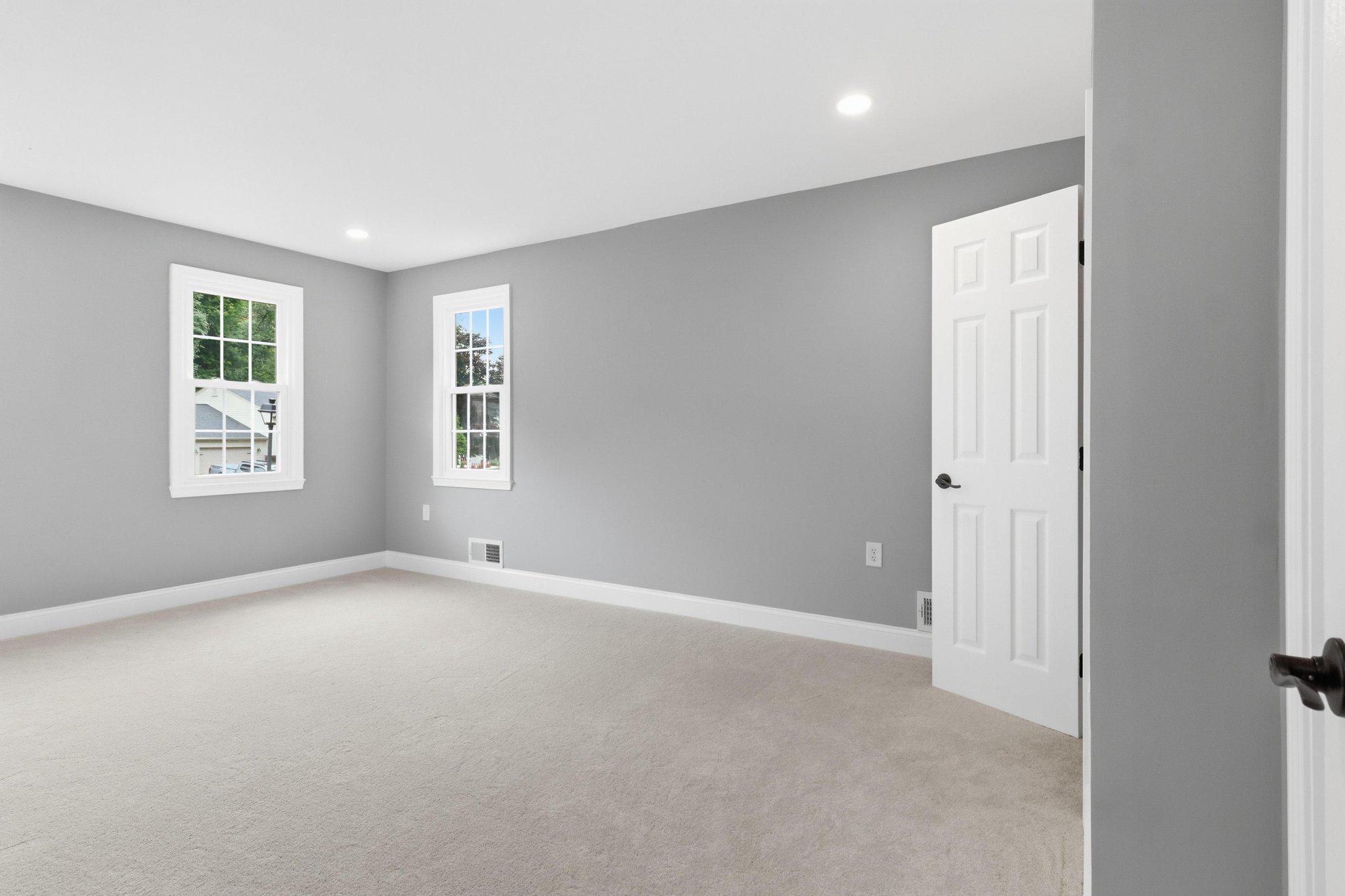 BURKE STATION SQUARE - Residential