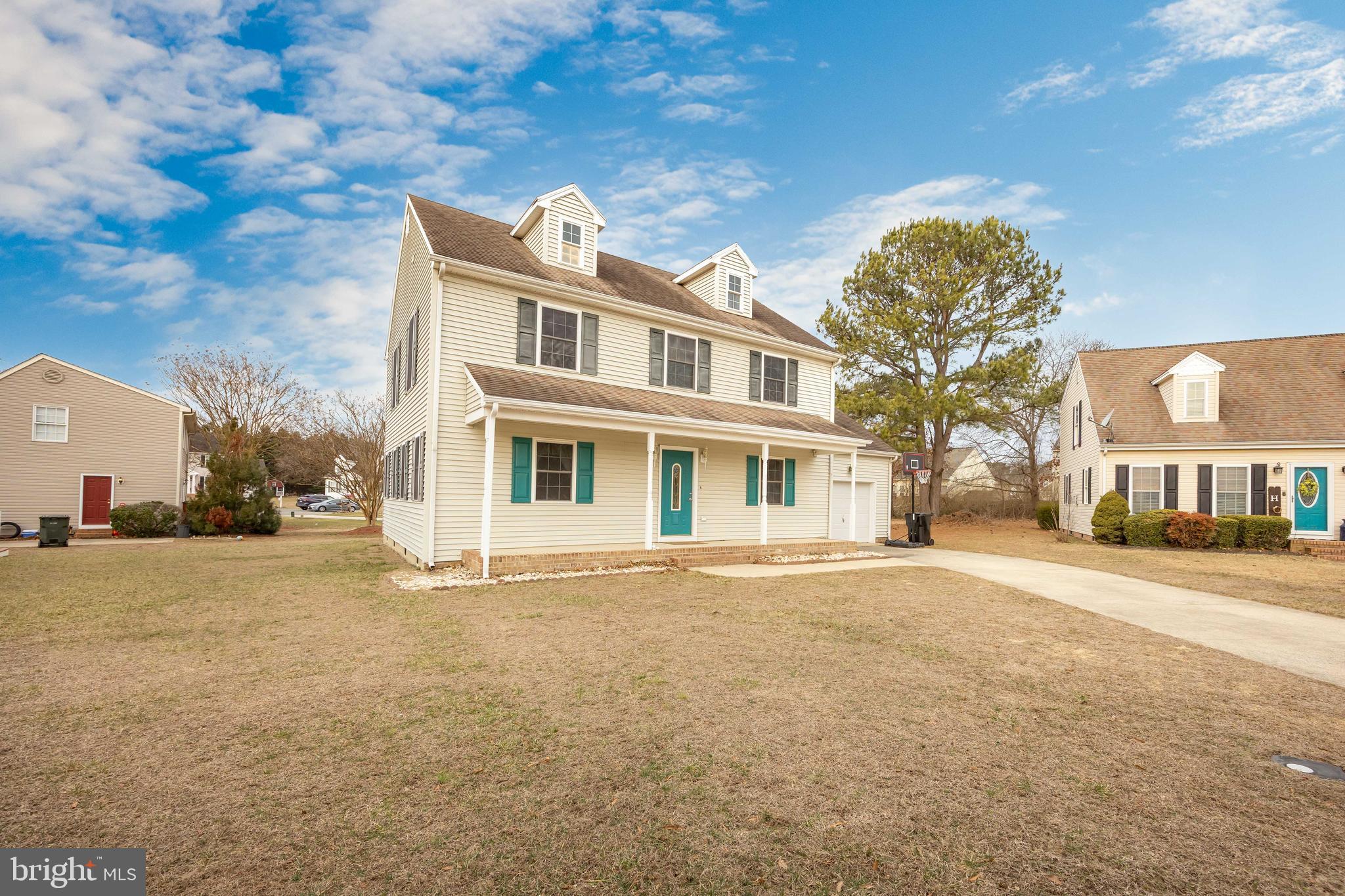 HARBOR POINTE - Residential