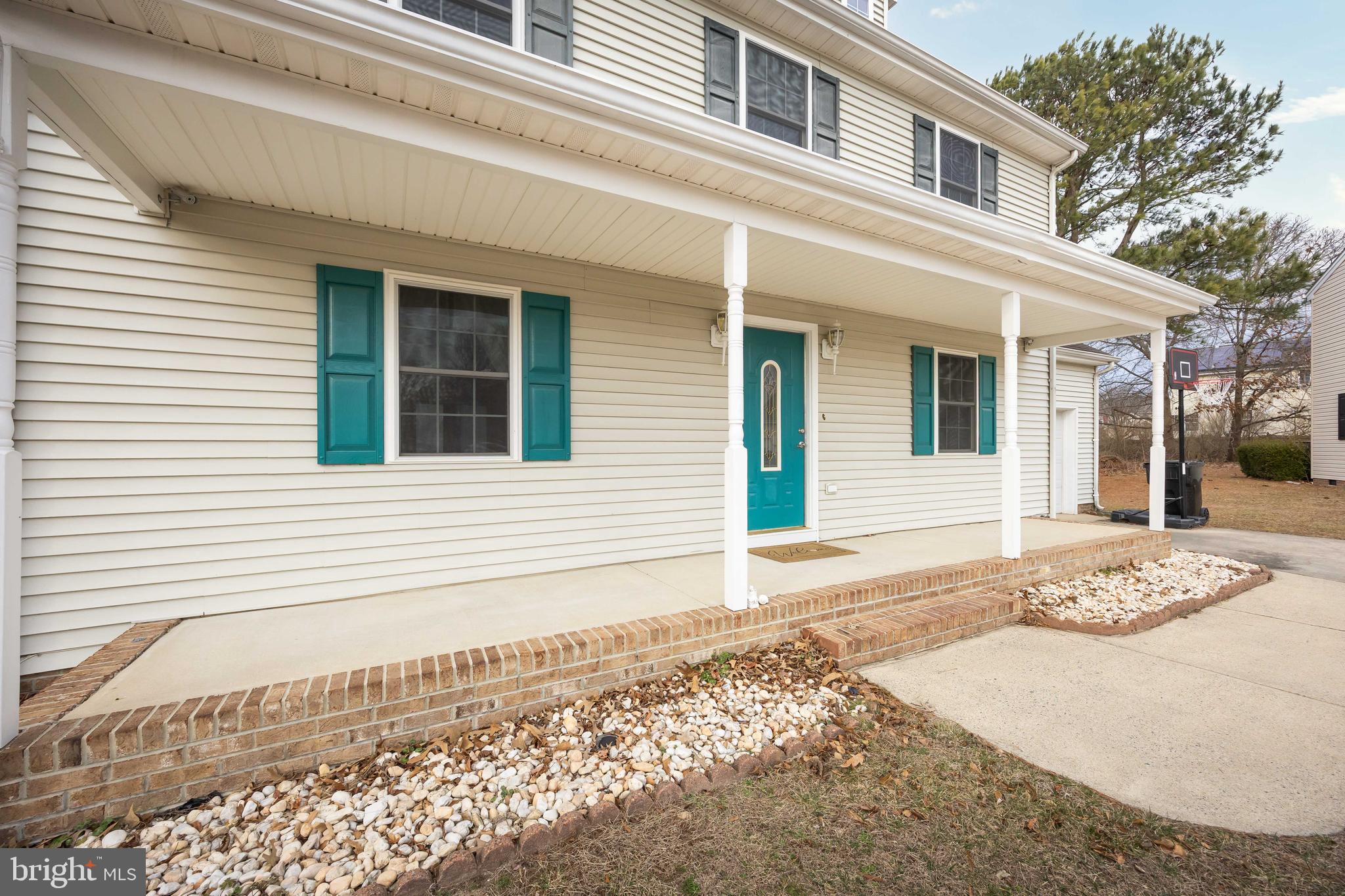 HARBOR POINTE - Residential