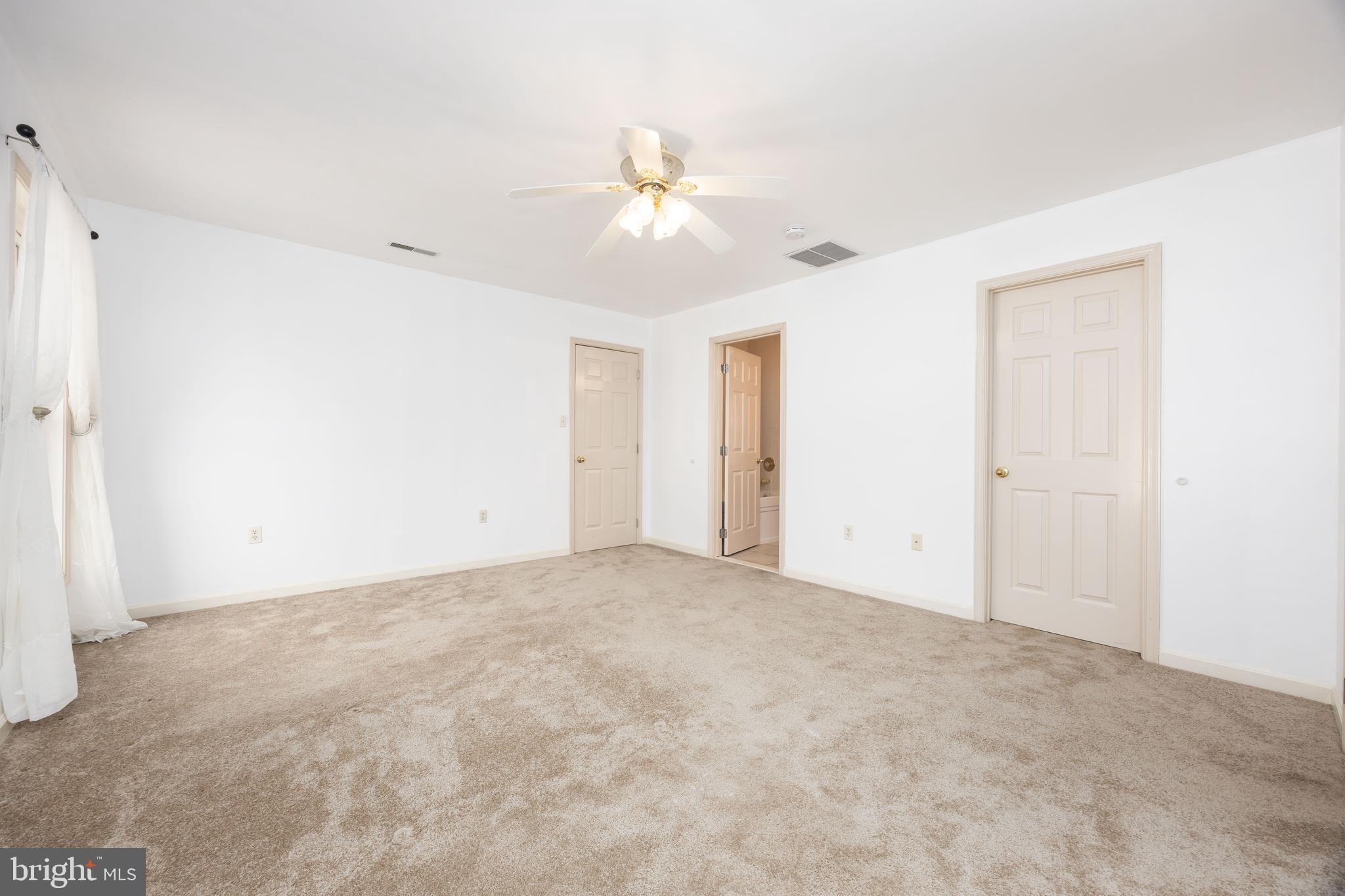 HARBOR POINTE - Residential
