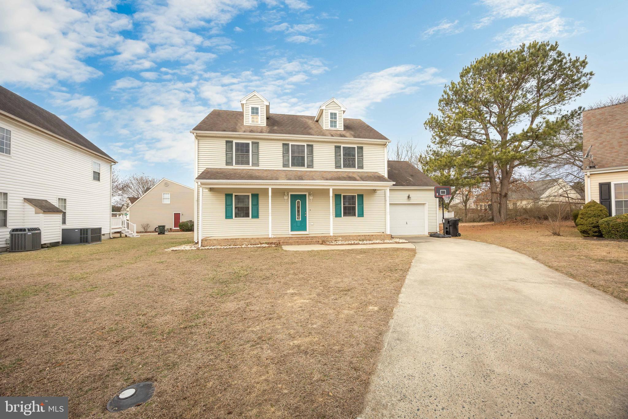 HARBOR POINTE - Residential
