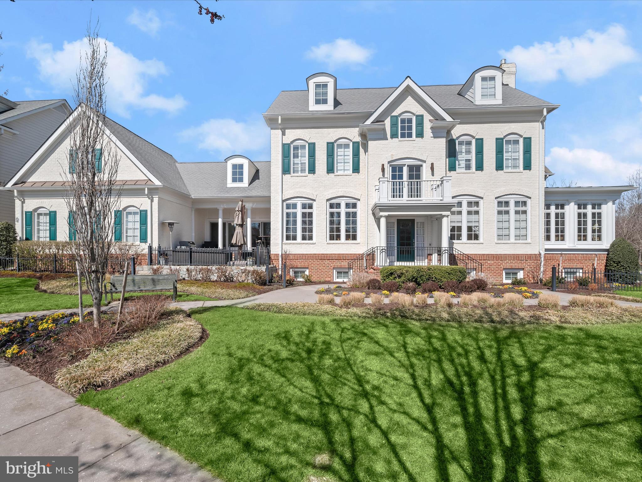 MAPLE LAWN - Residential