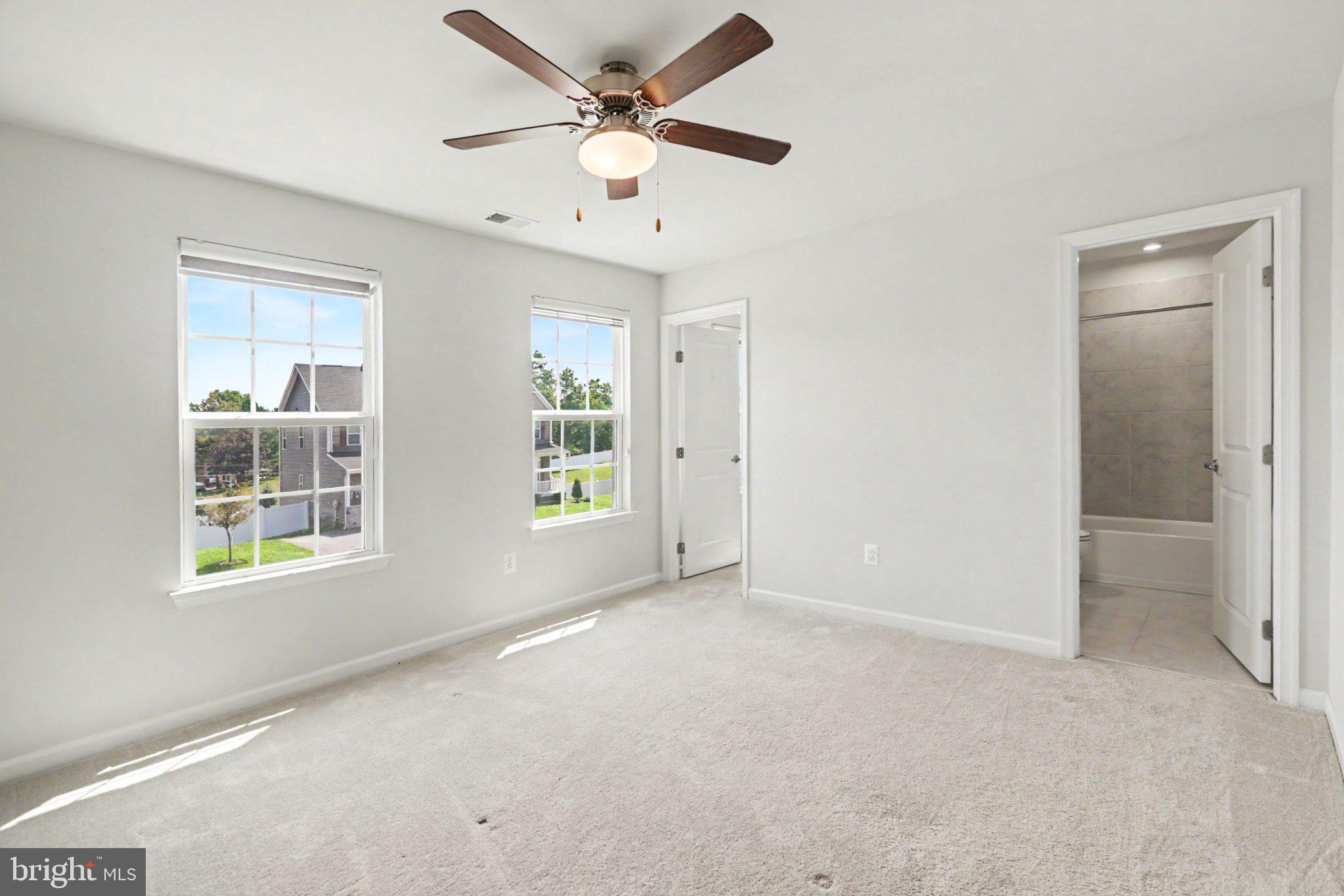STRAY WINDS FARM - Residential