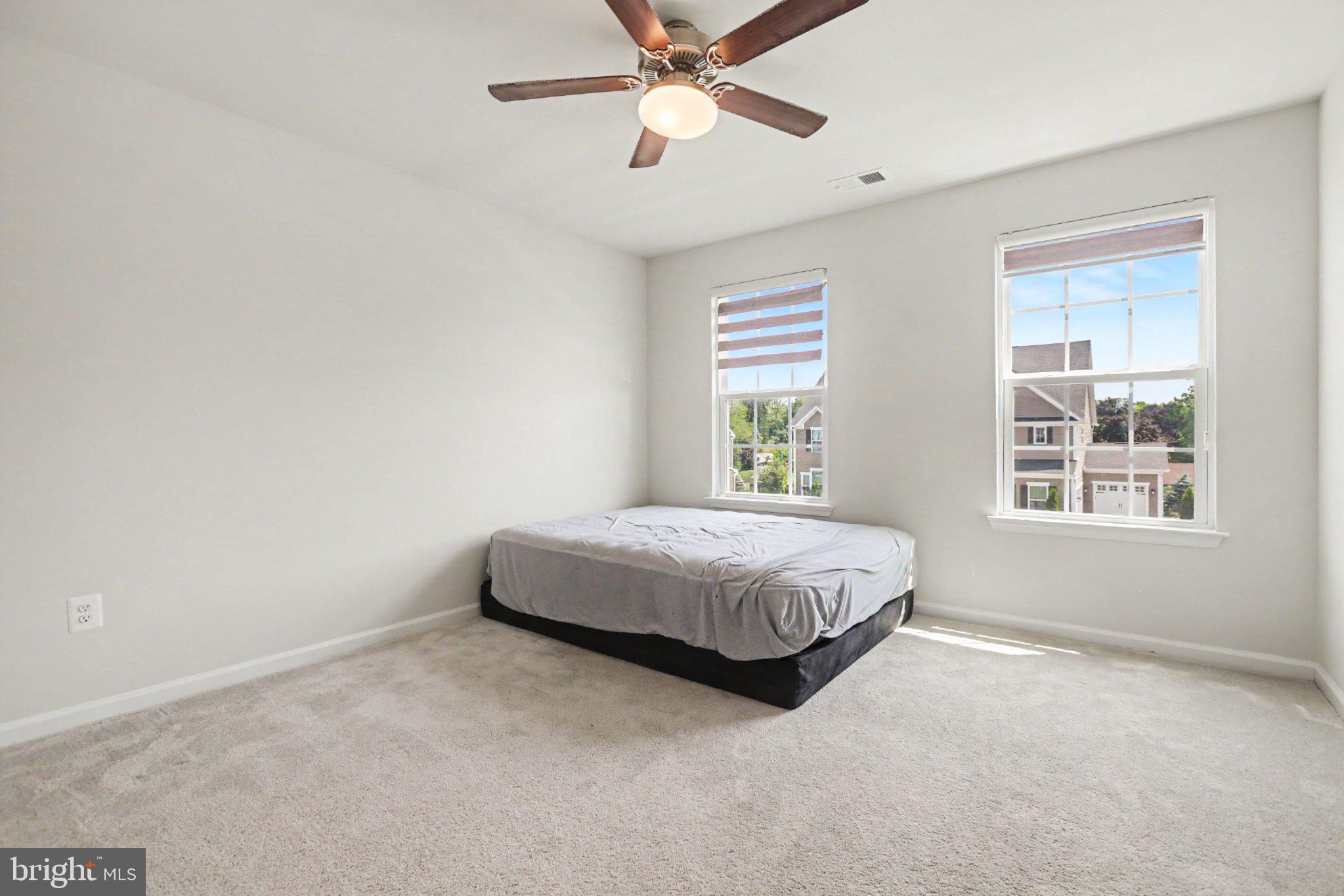 STRAY WINDS FARM - Residential