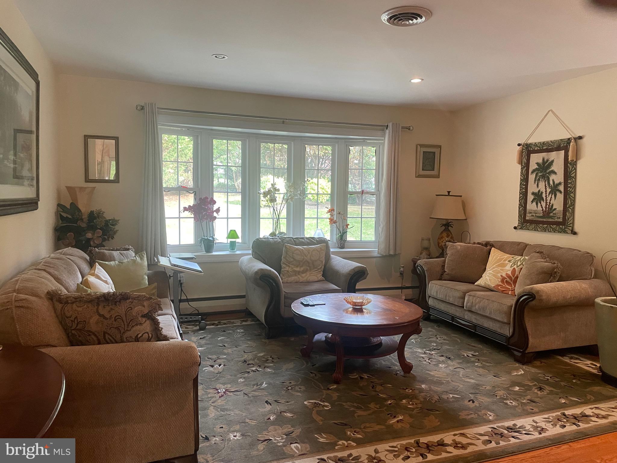 HOLLAWAY ESTATES - Residential