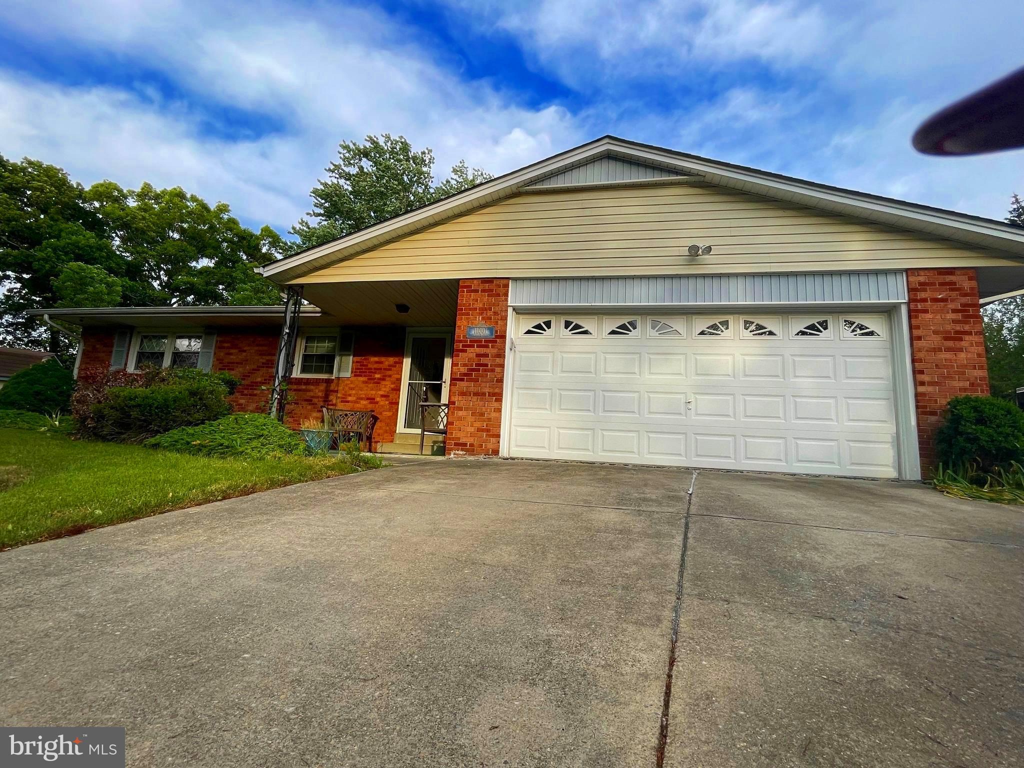 HOLLAWAY ESTATES - Residential