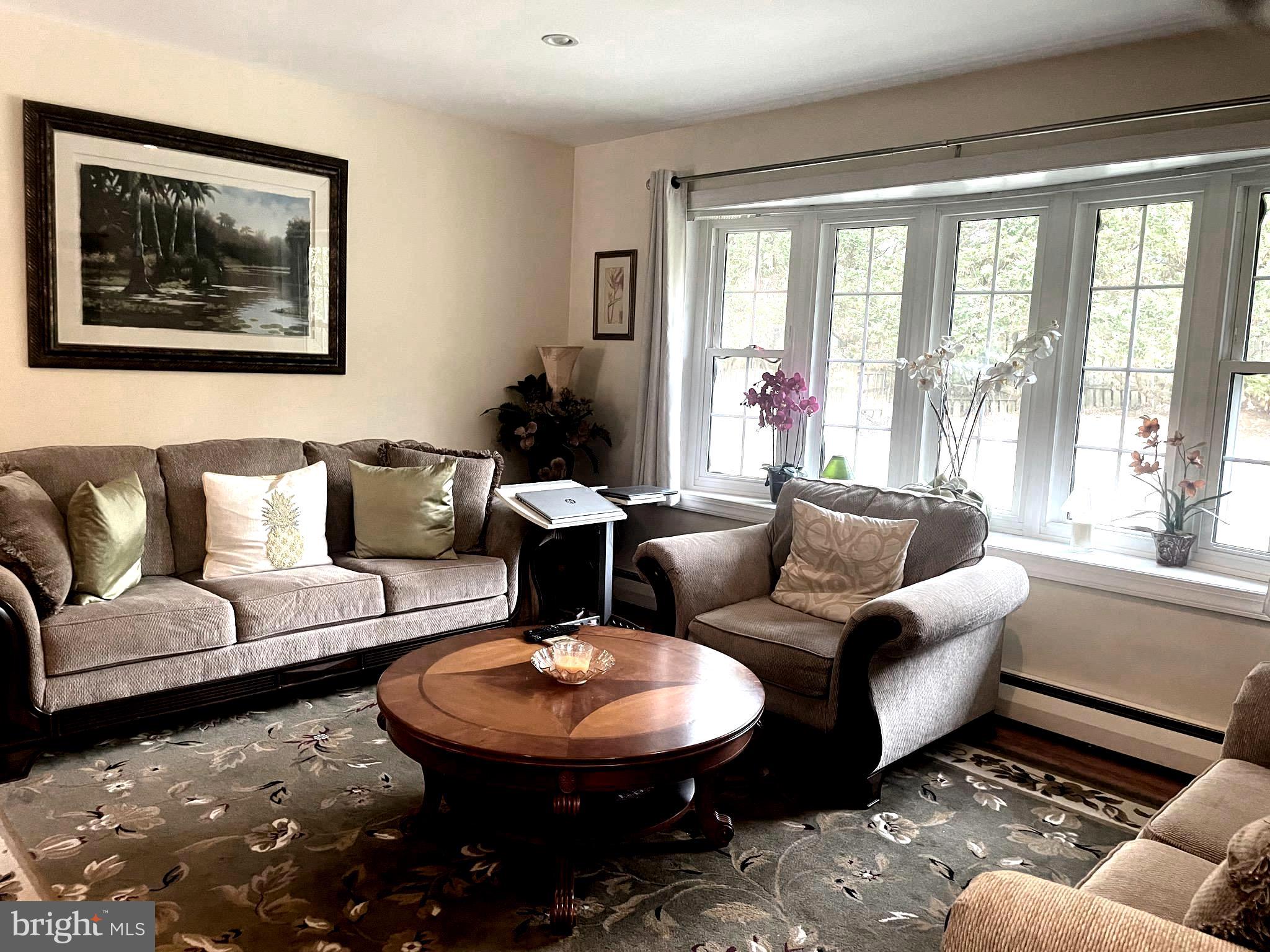 HOLLAWAY ESTATES - Residential