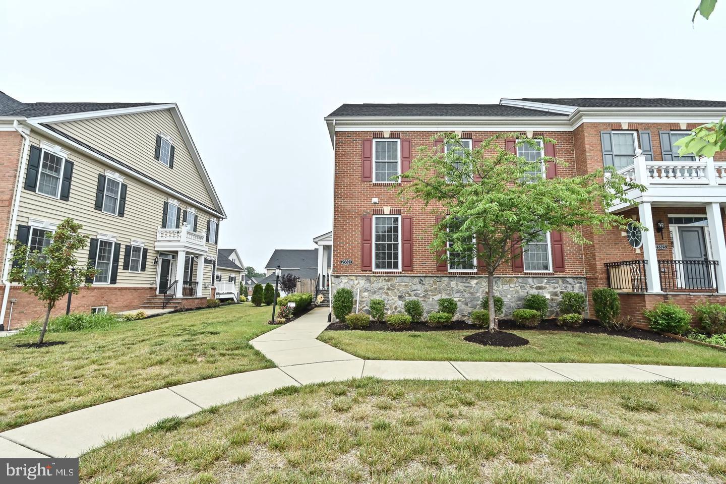 LOUDOUN VALLEY ESTATES 2 - Residential