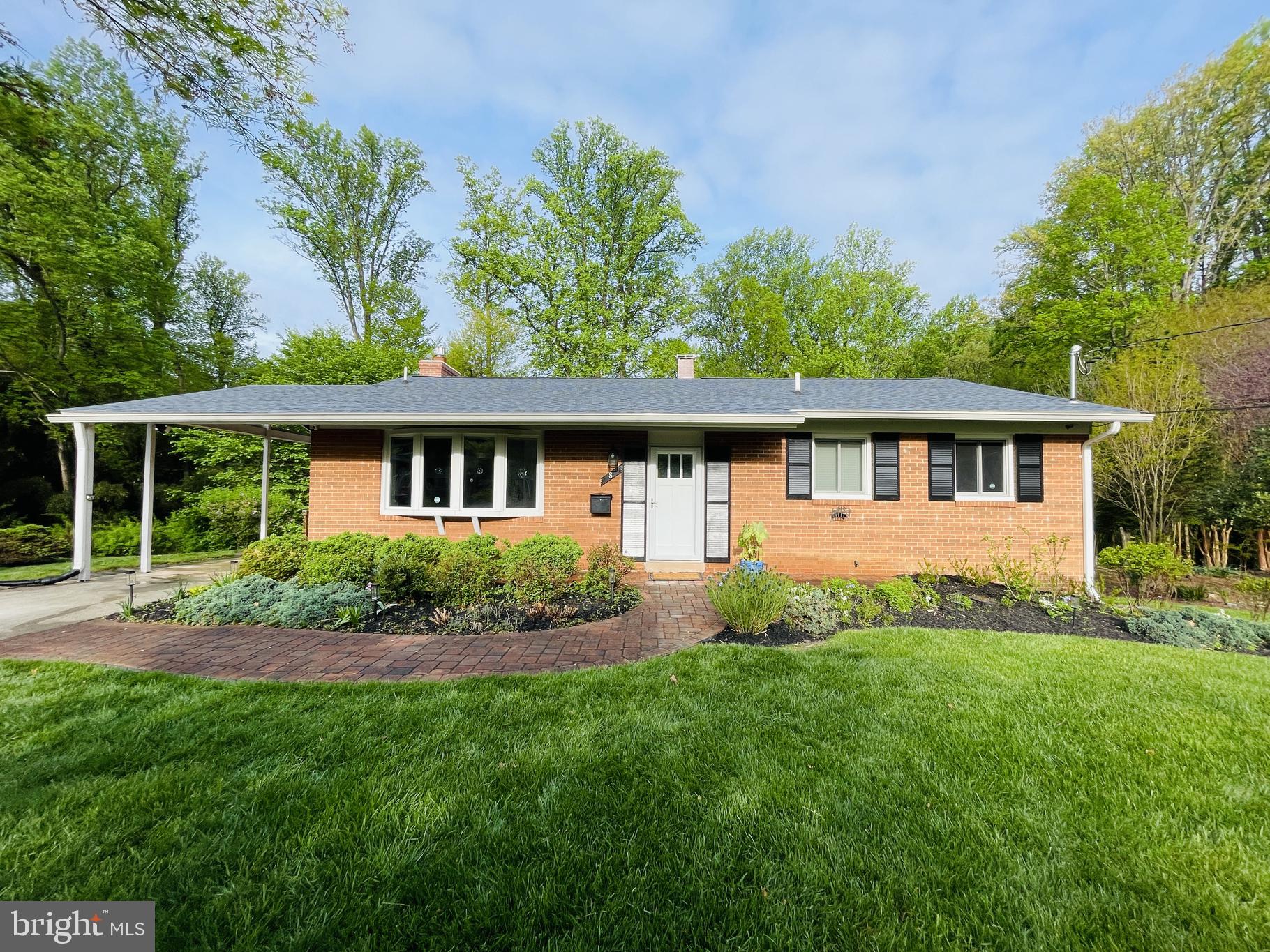 FOXHALL - Residential Lease