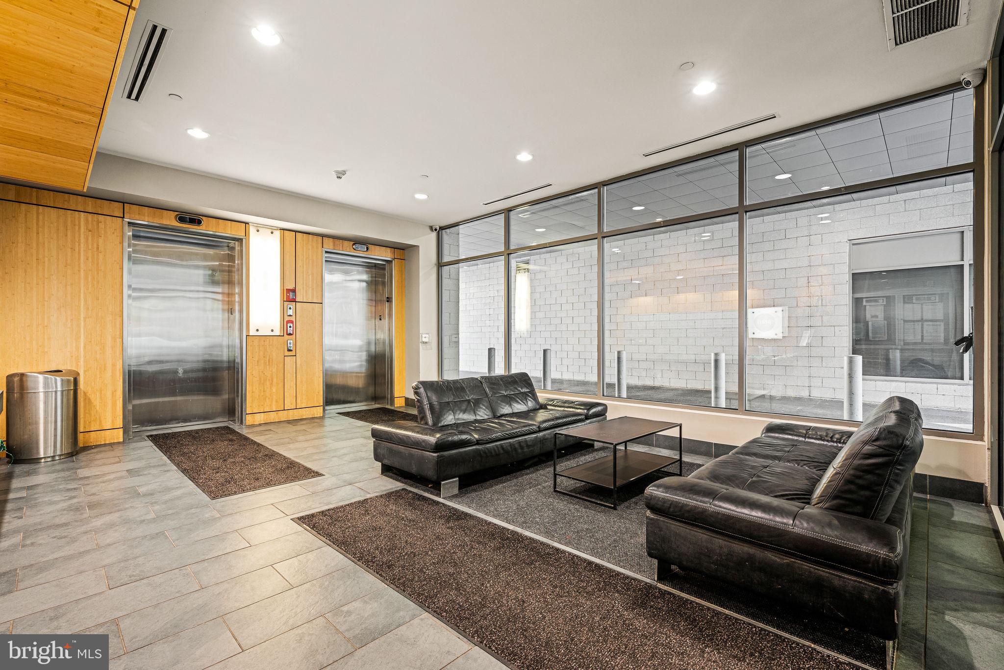 CHINATOWN - Residential
