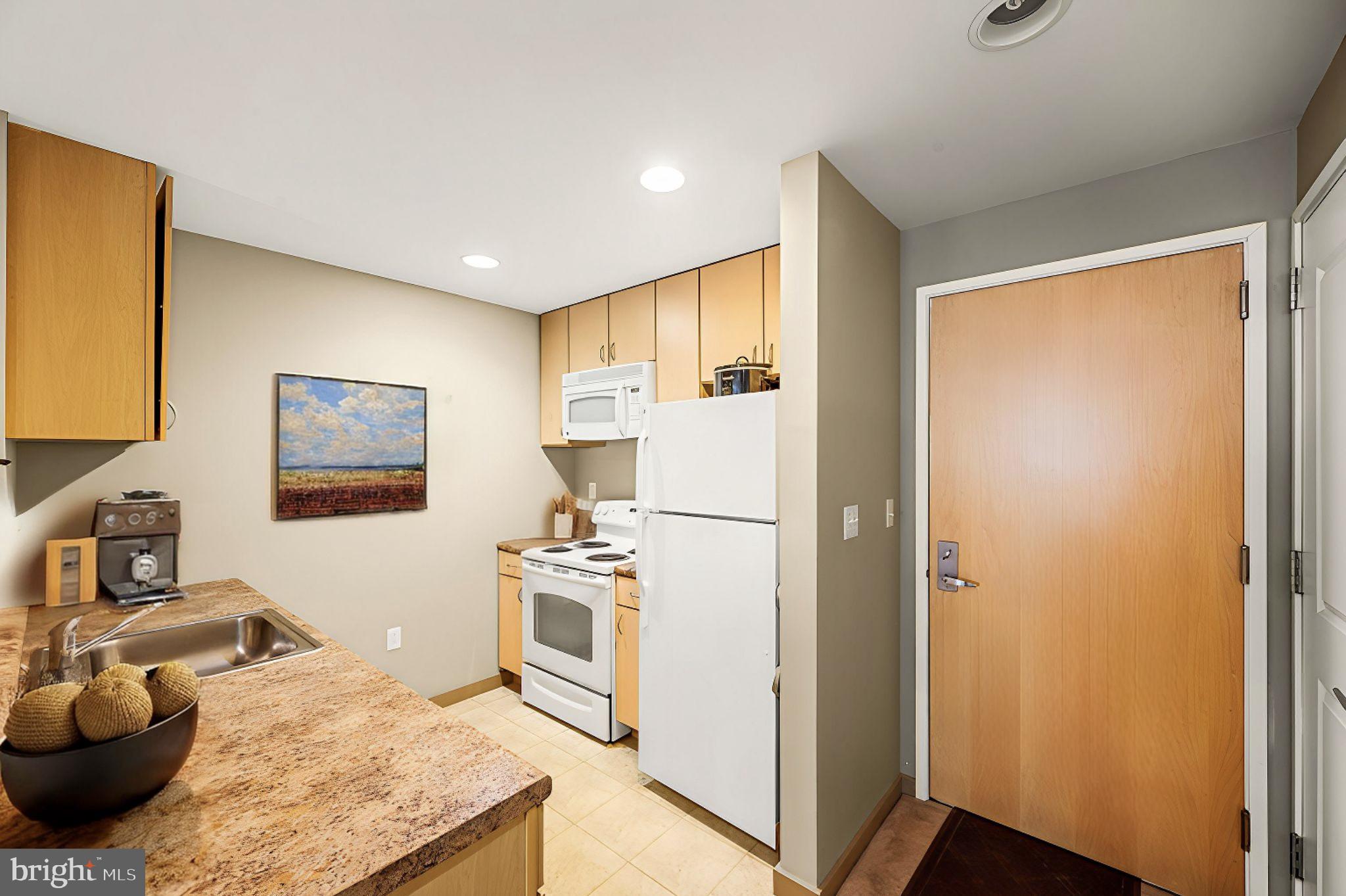 CHINATOWN - Residential