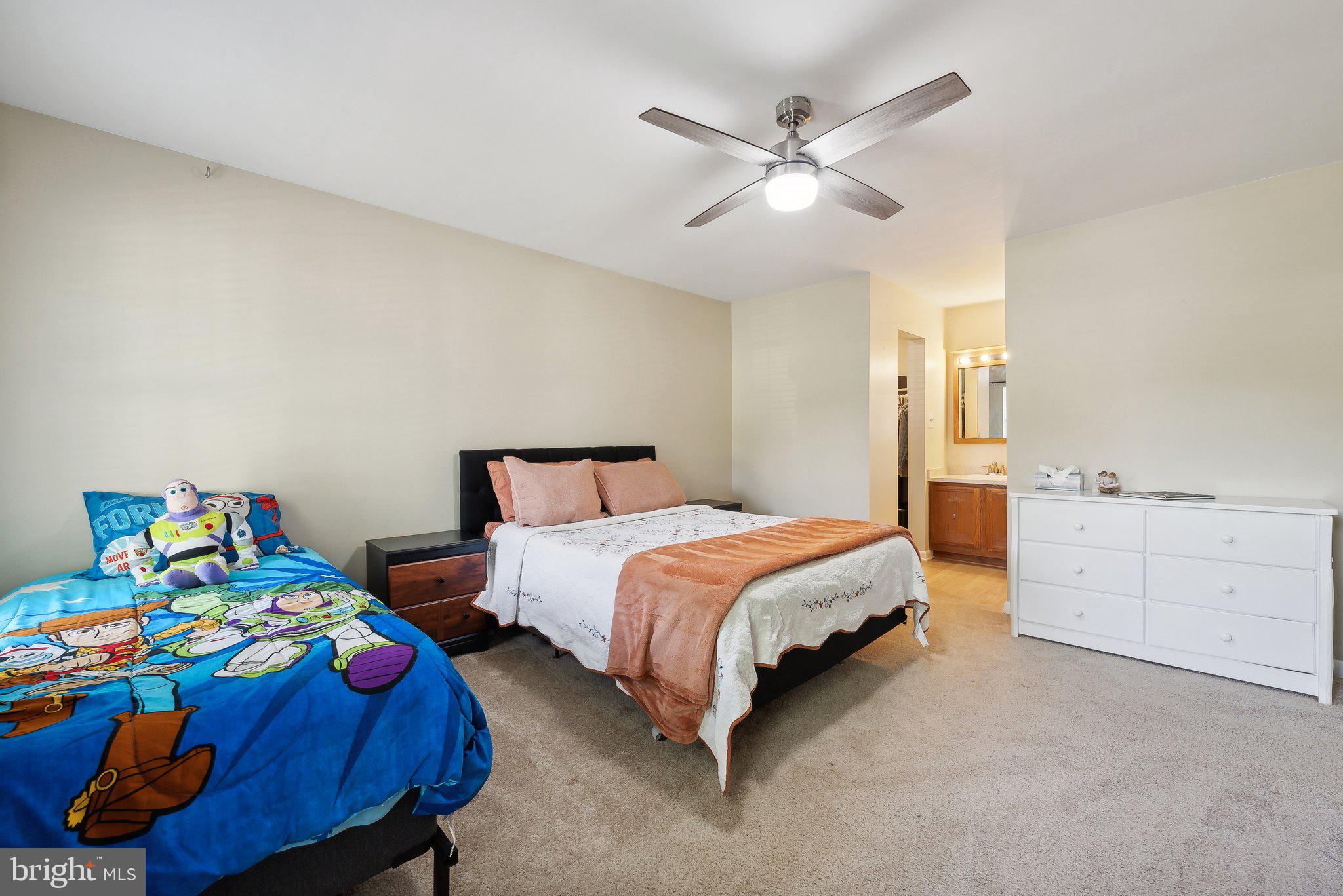 DALE CITY - Residential