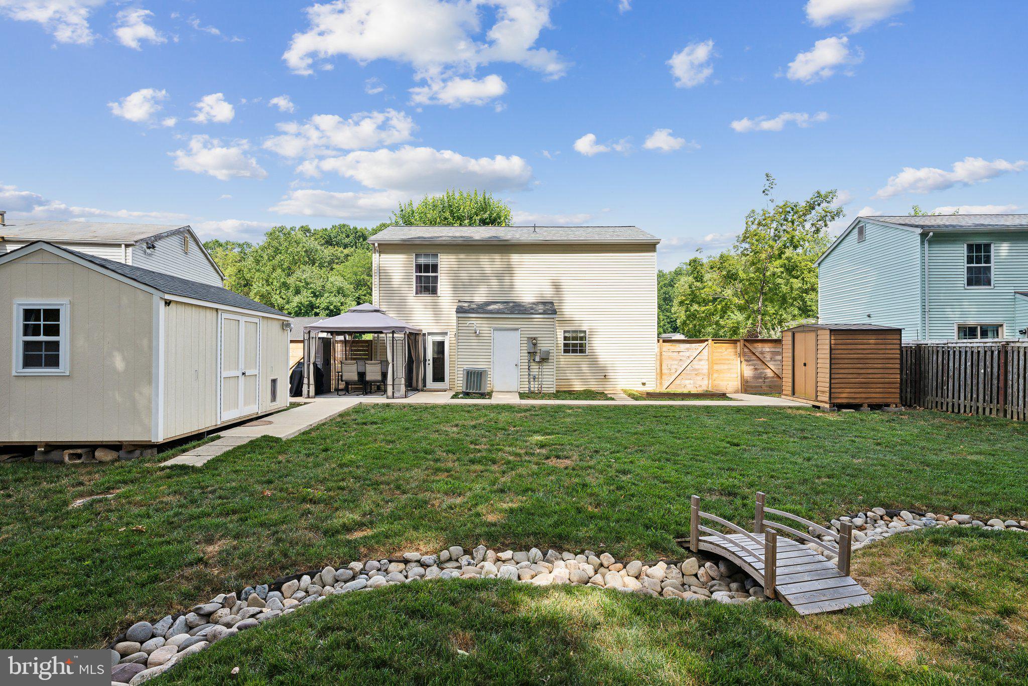 DALE CITY - Residential