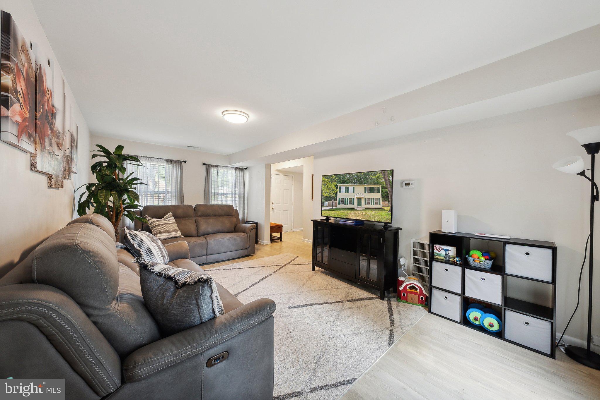 DALE CITY - Residential