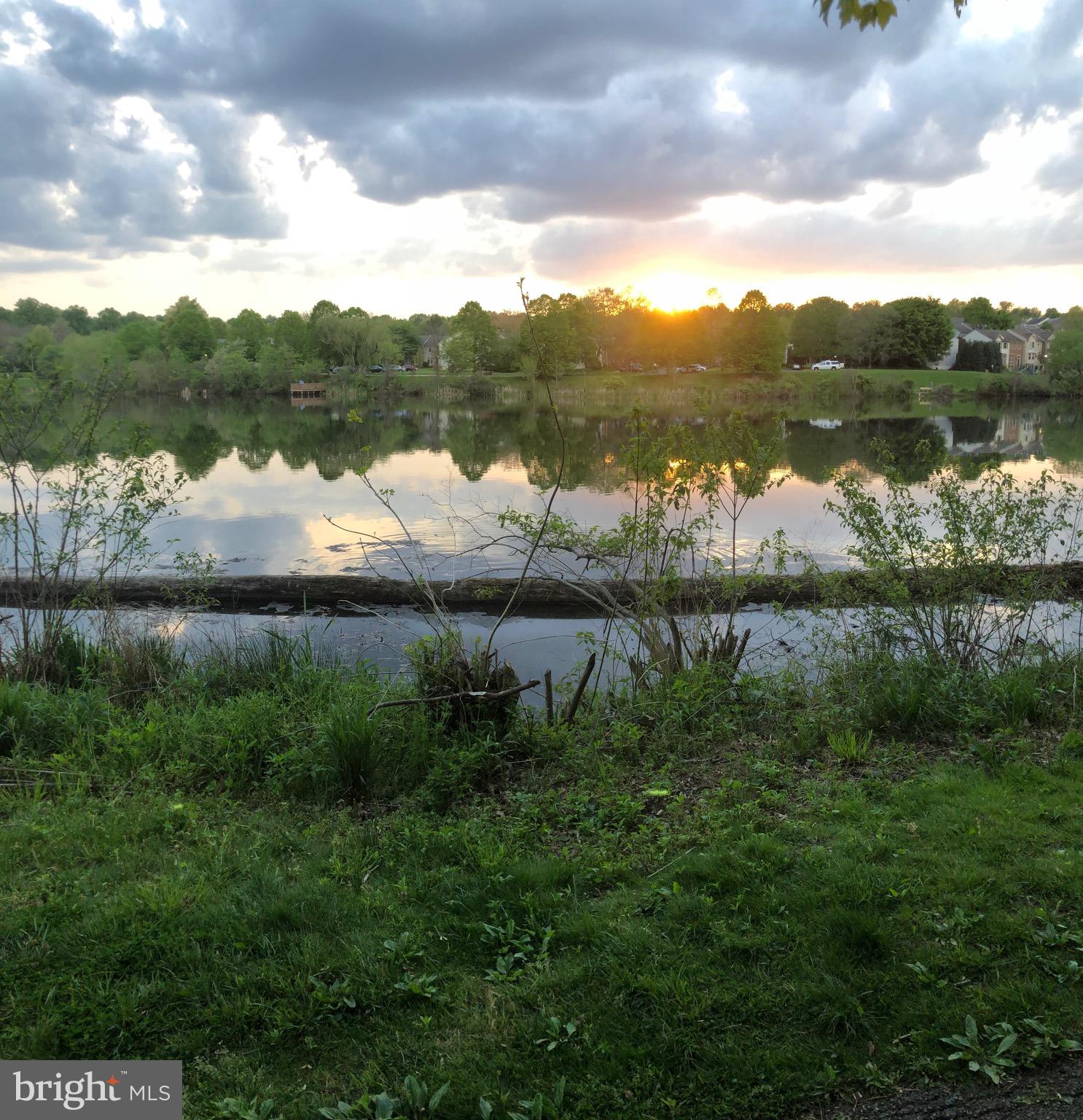 GUNNERS LAKE VILLAGE - Residential