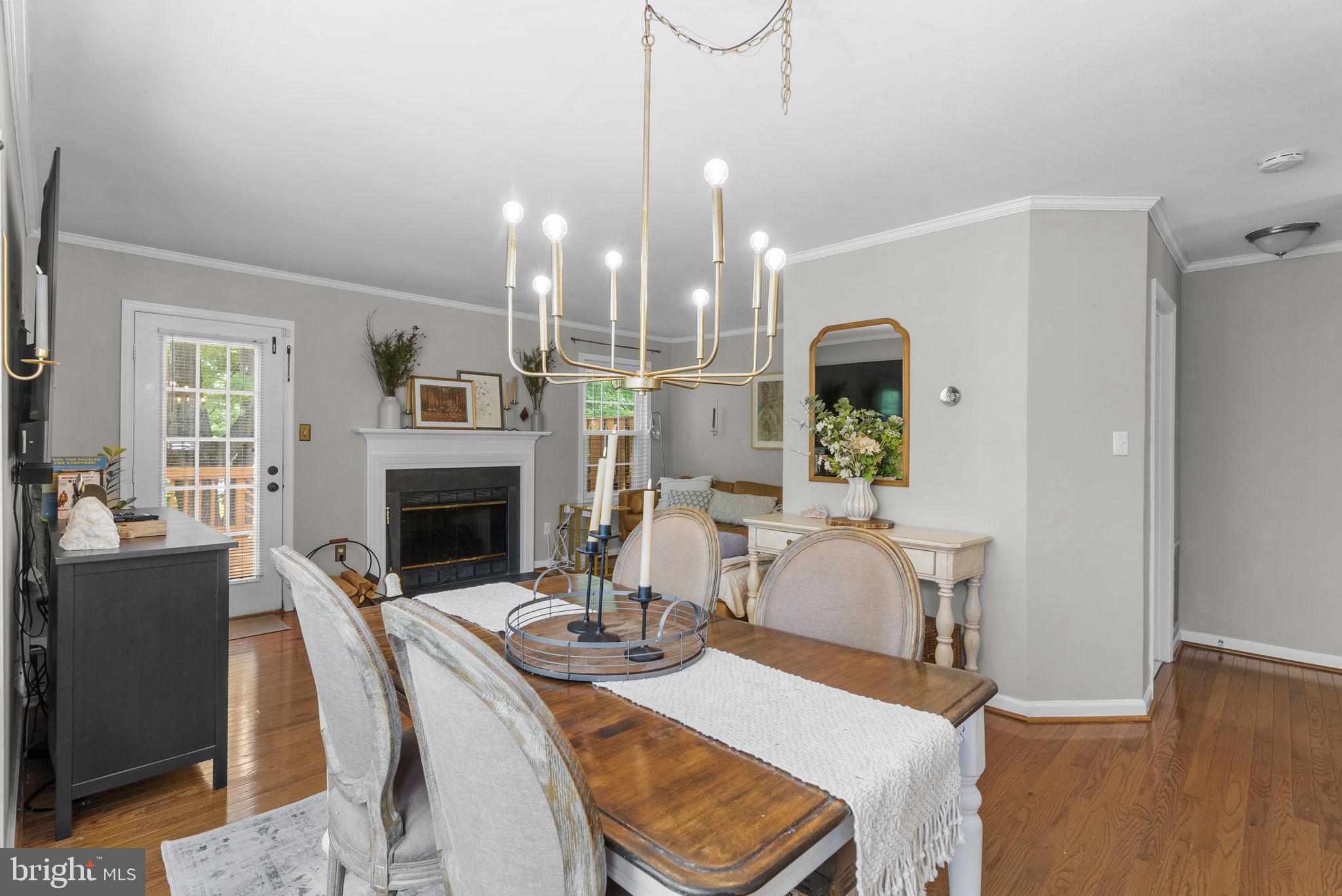 GUNNERS LAKE VILLAGE - Residential