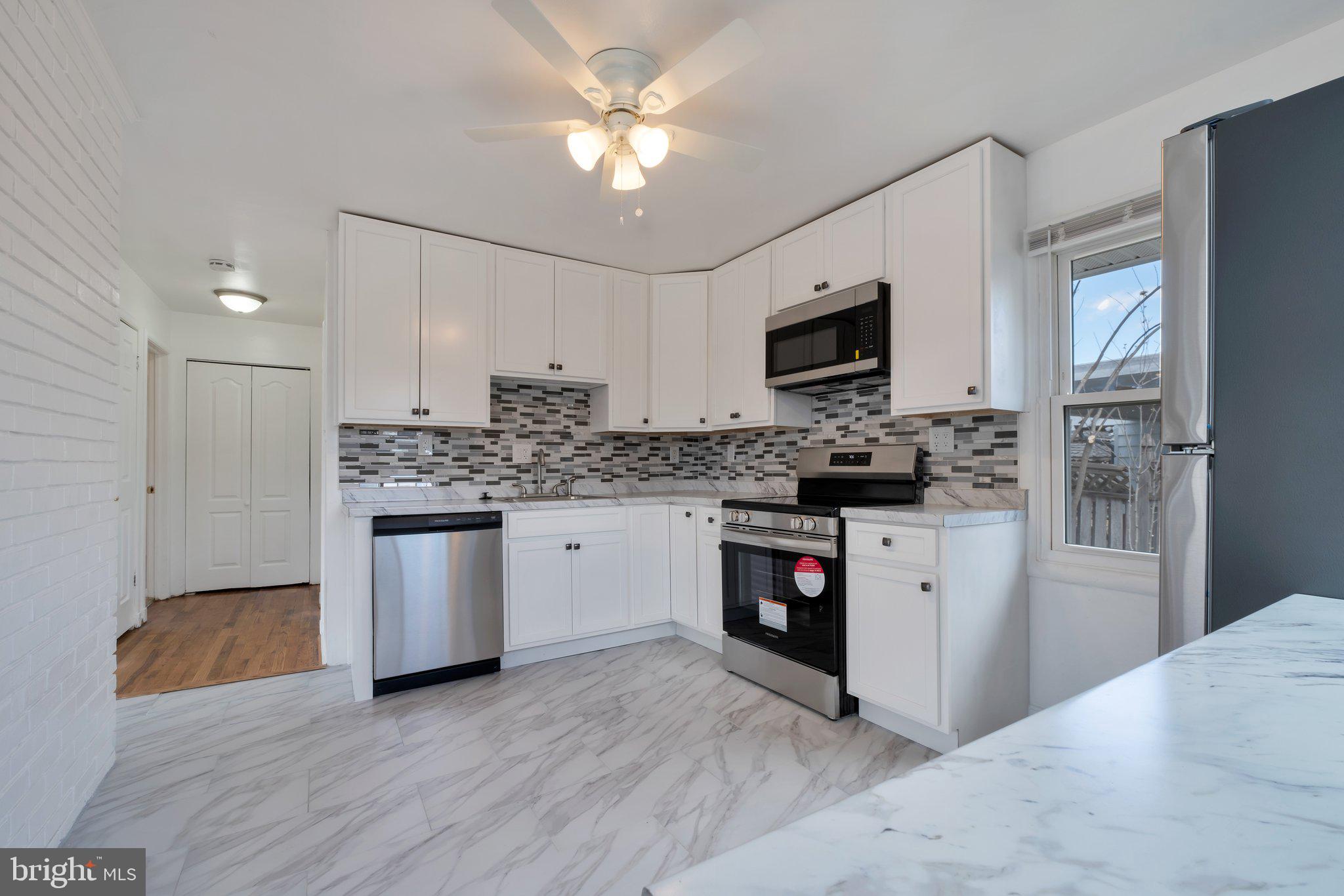 TWINBROOK - Residential Lease