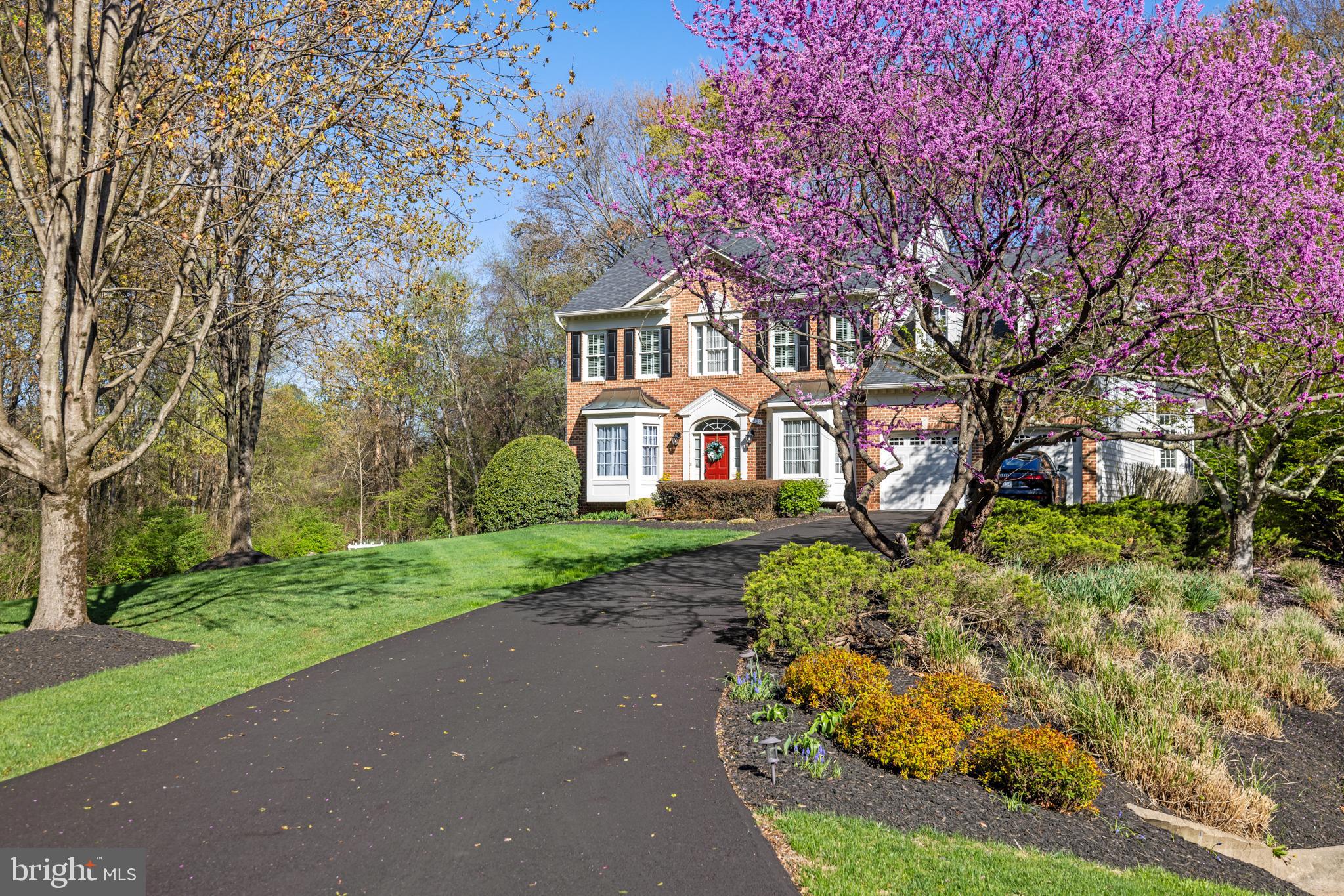STONEY CREEK WOODS - Residential
