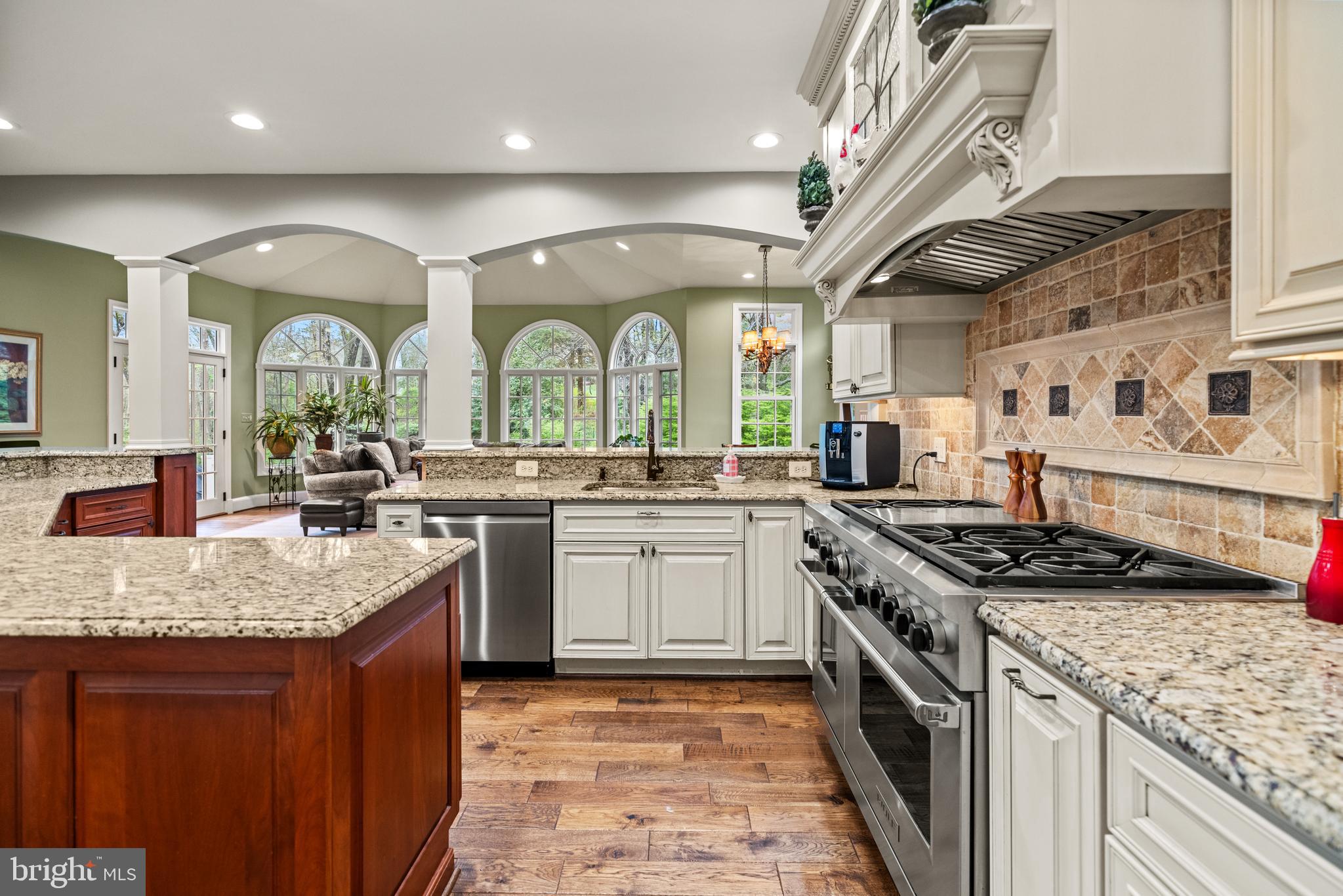 STONEY CREEK WOODS - Residential