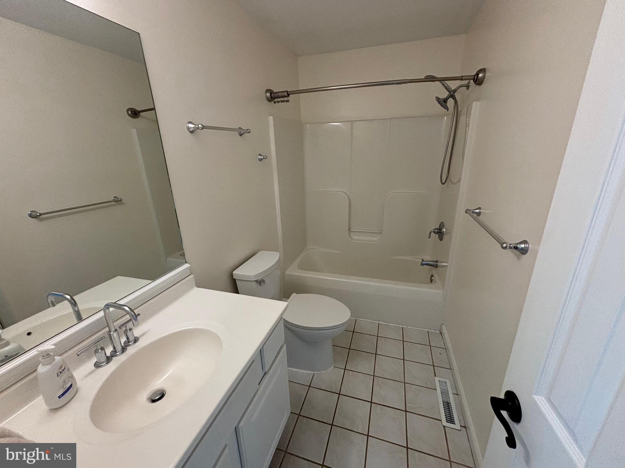 VENARINGHAM G P - Residential