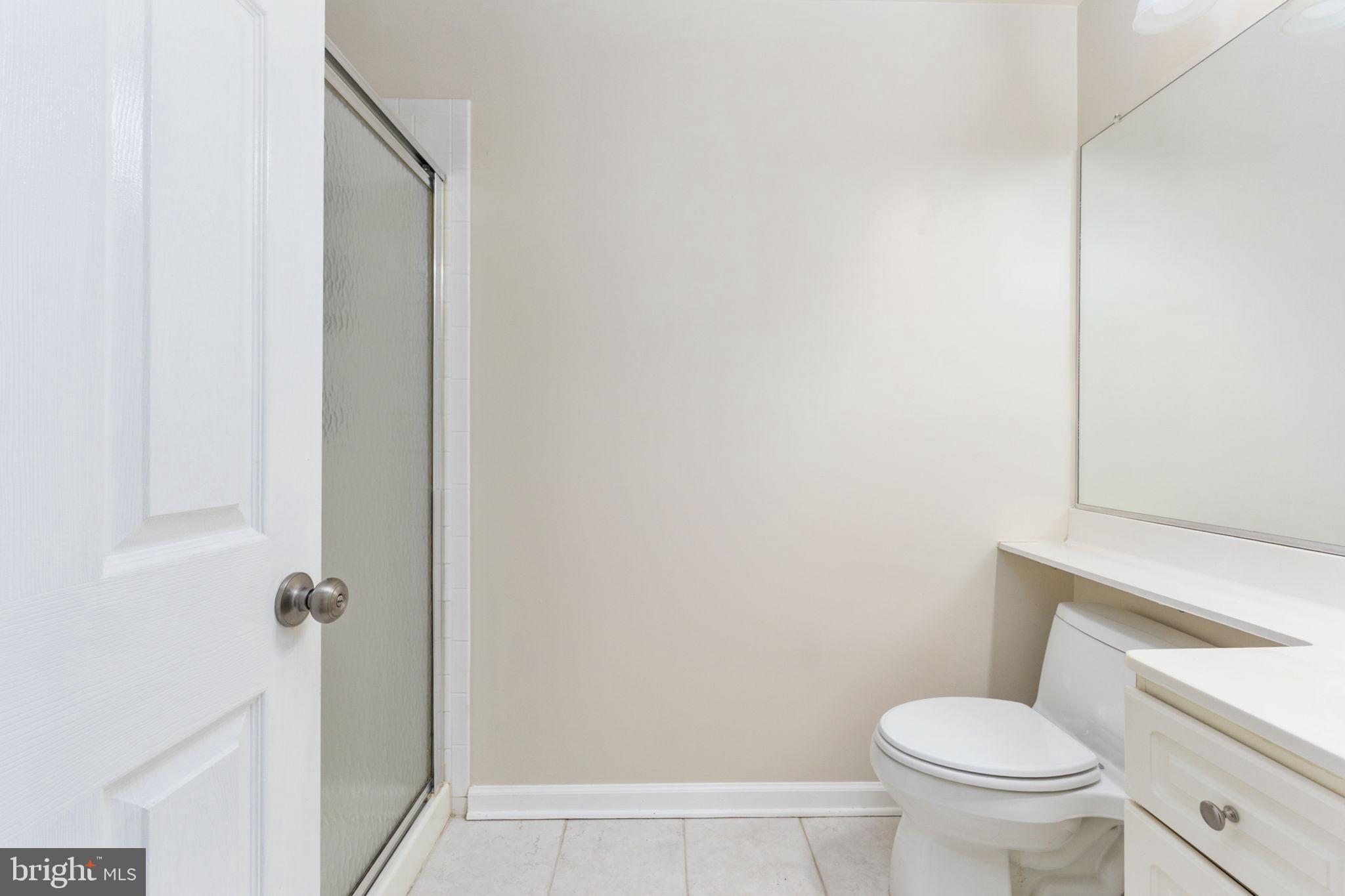 CHELSEA COURTS - Residential