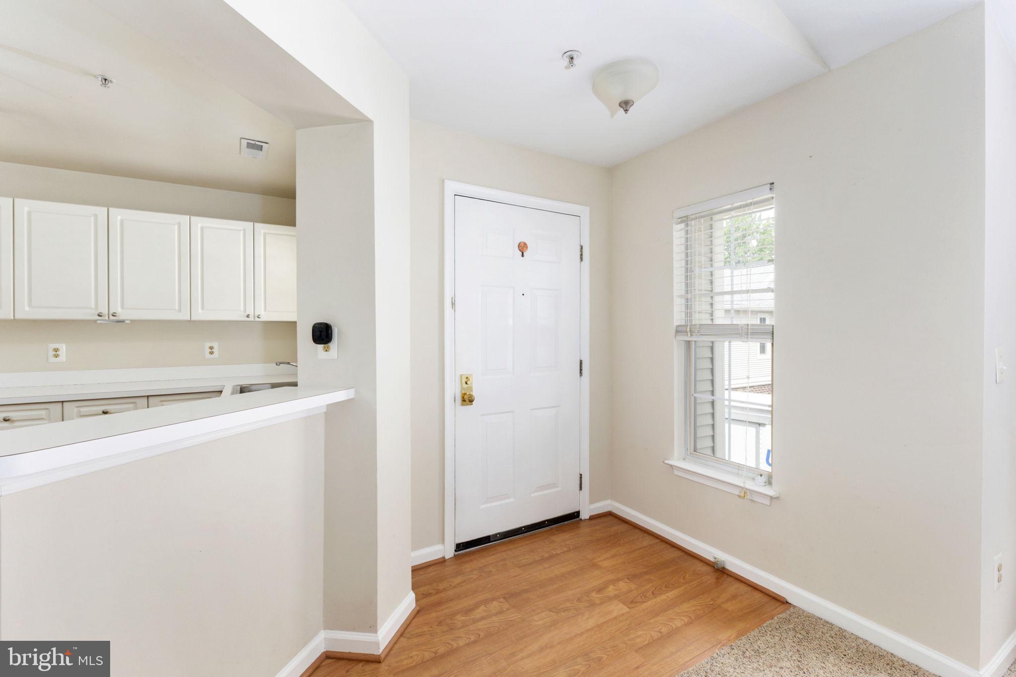 CHELSEA COURTS - Residential
