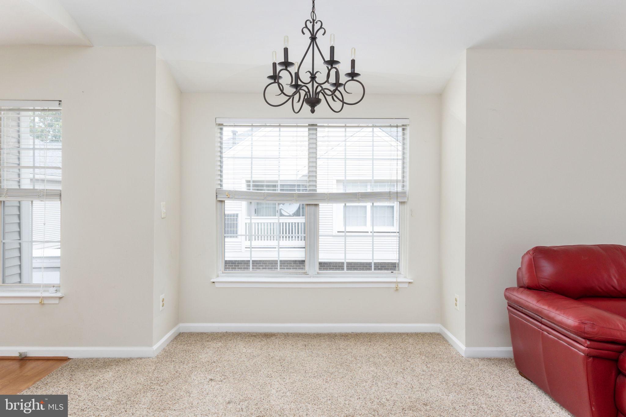 CHELSEA COURTS - Residential