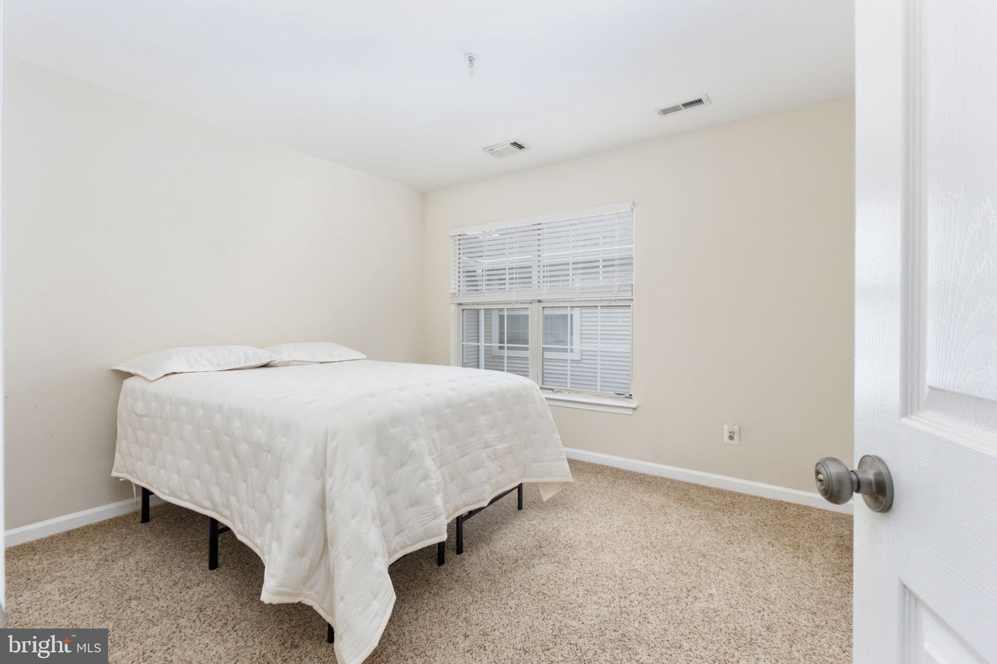 CHELSEA COURTS - Residential