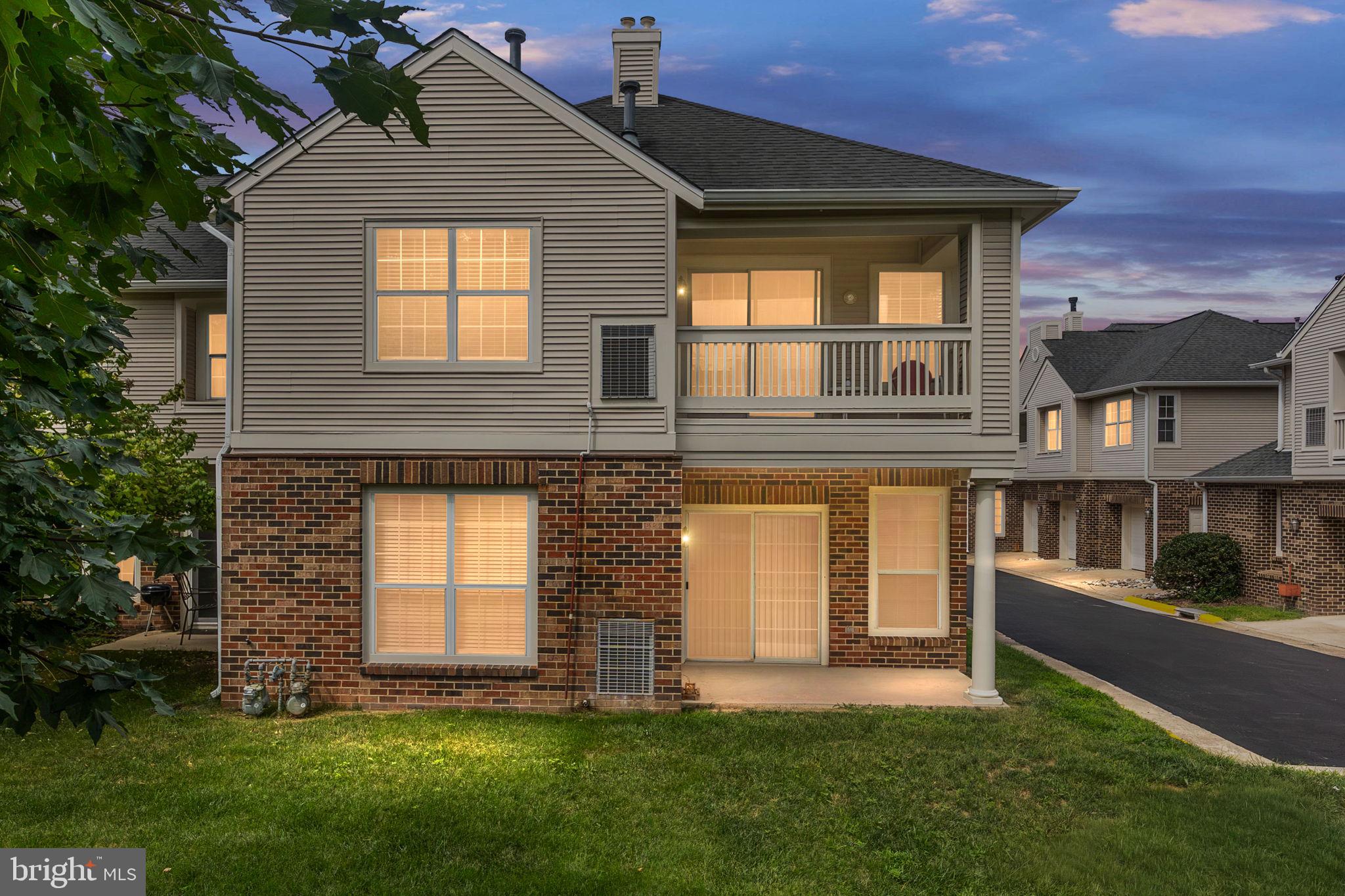 CHELSEA COURTS - Residential