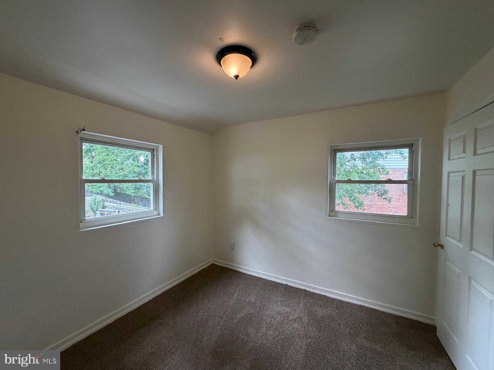 TEMPLETON KNOLLS - Residential