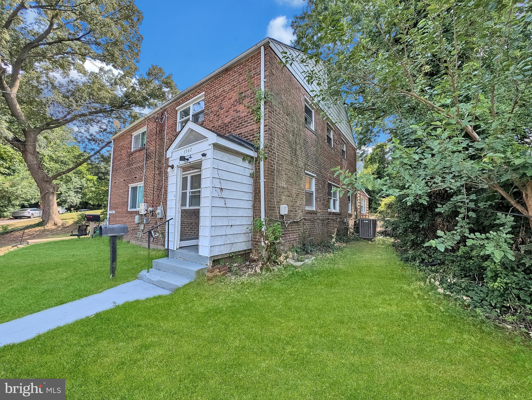 TEMPLETON KNOLLS - Residential