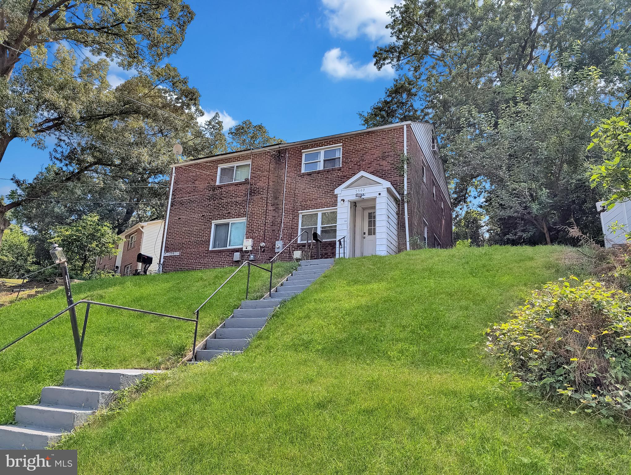 TEMPLETON KNOLLS - Residential