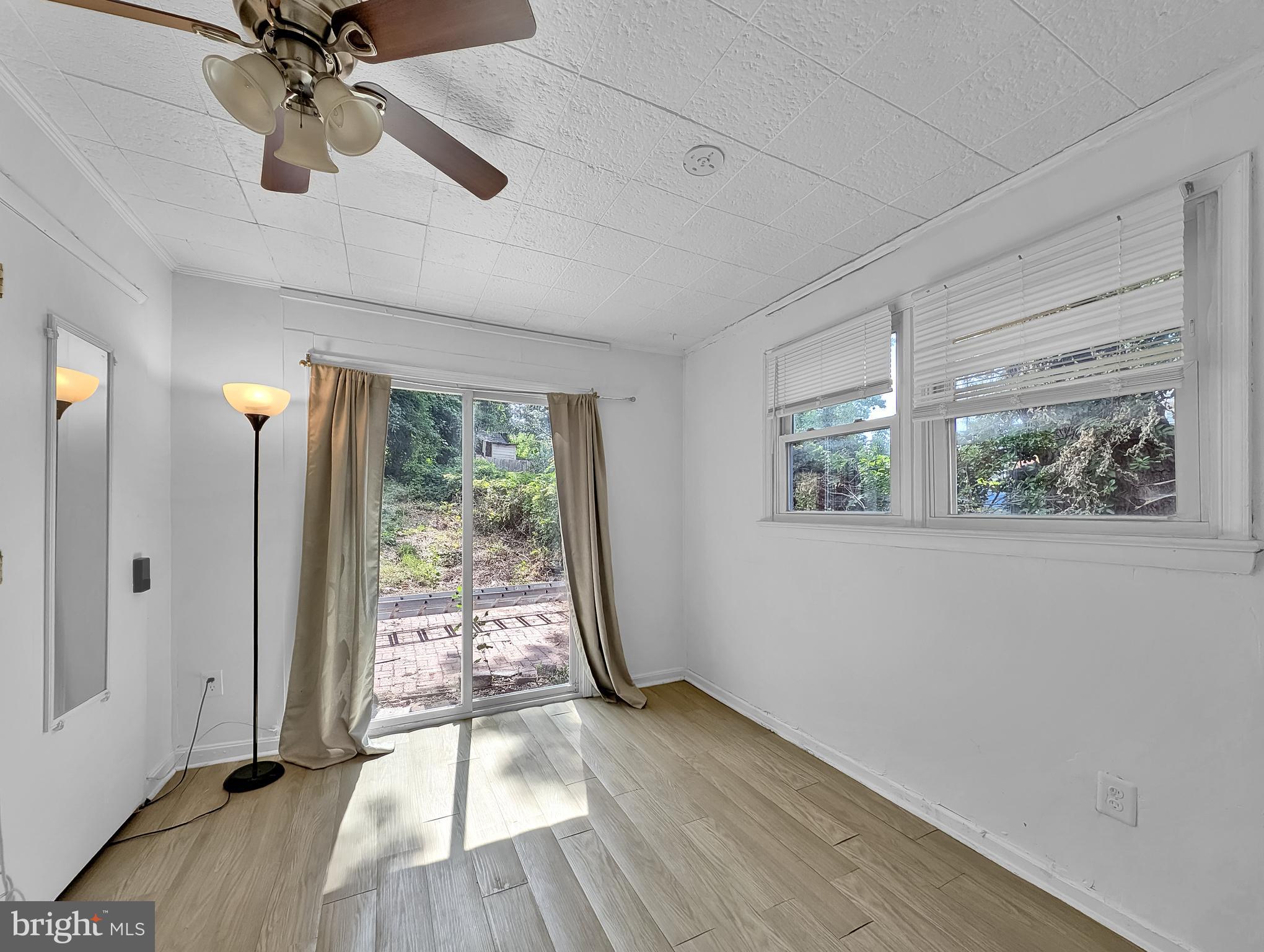 TEMPLETON KNOLLS - Residential