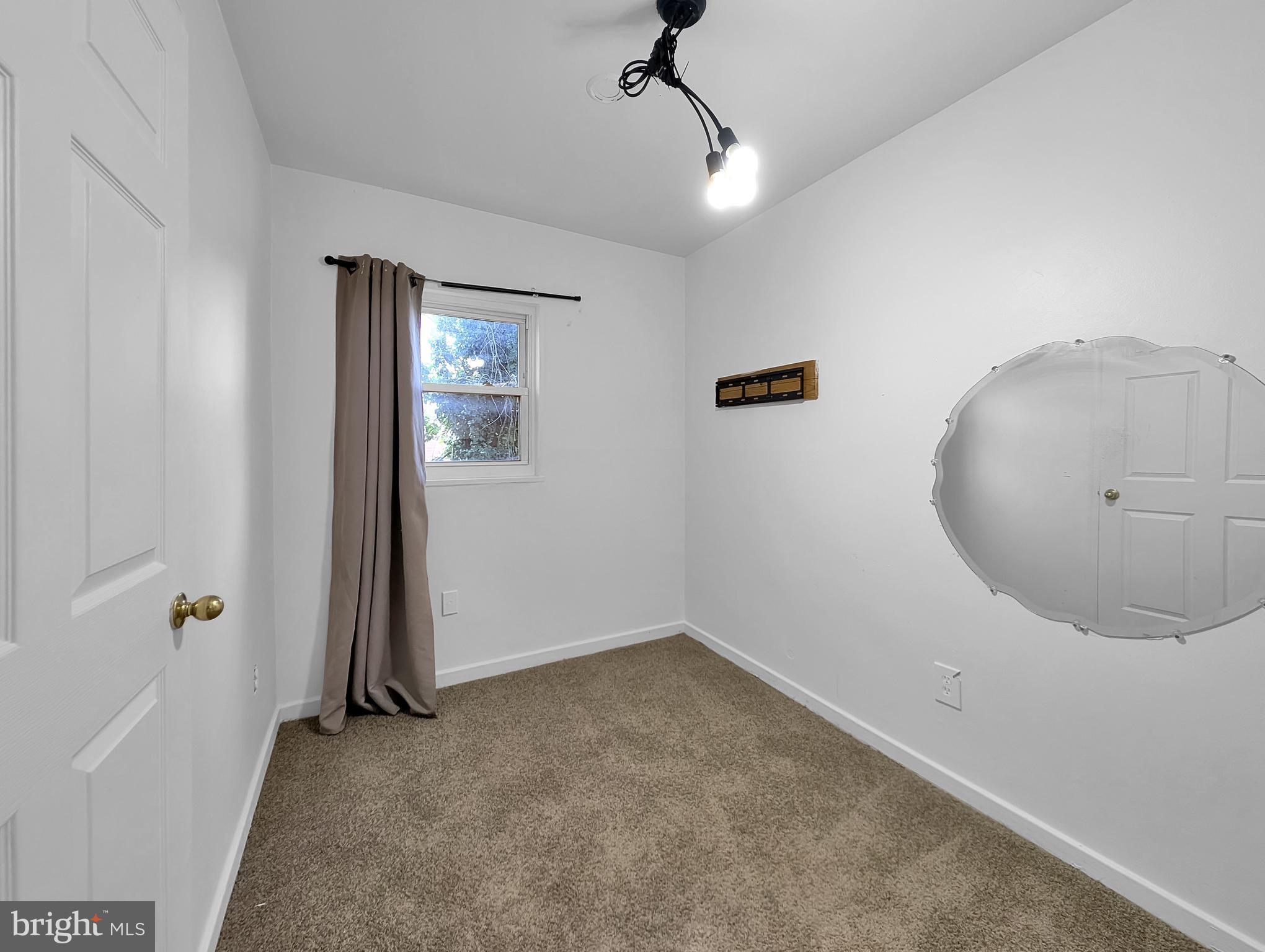 TEMPLETON KNOLLS - Residential