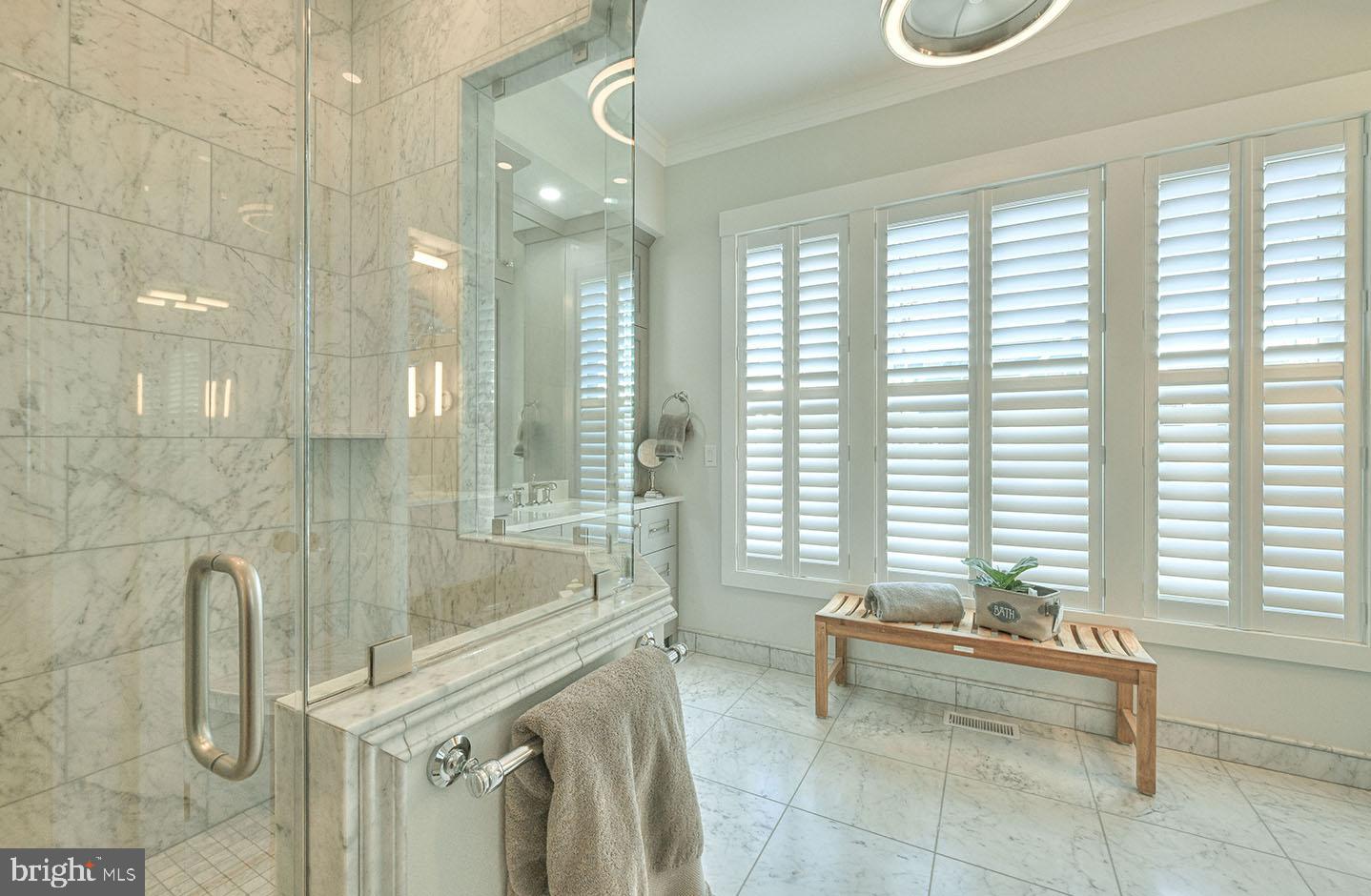 MARINERS RETREAT - Residential