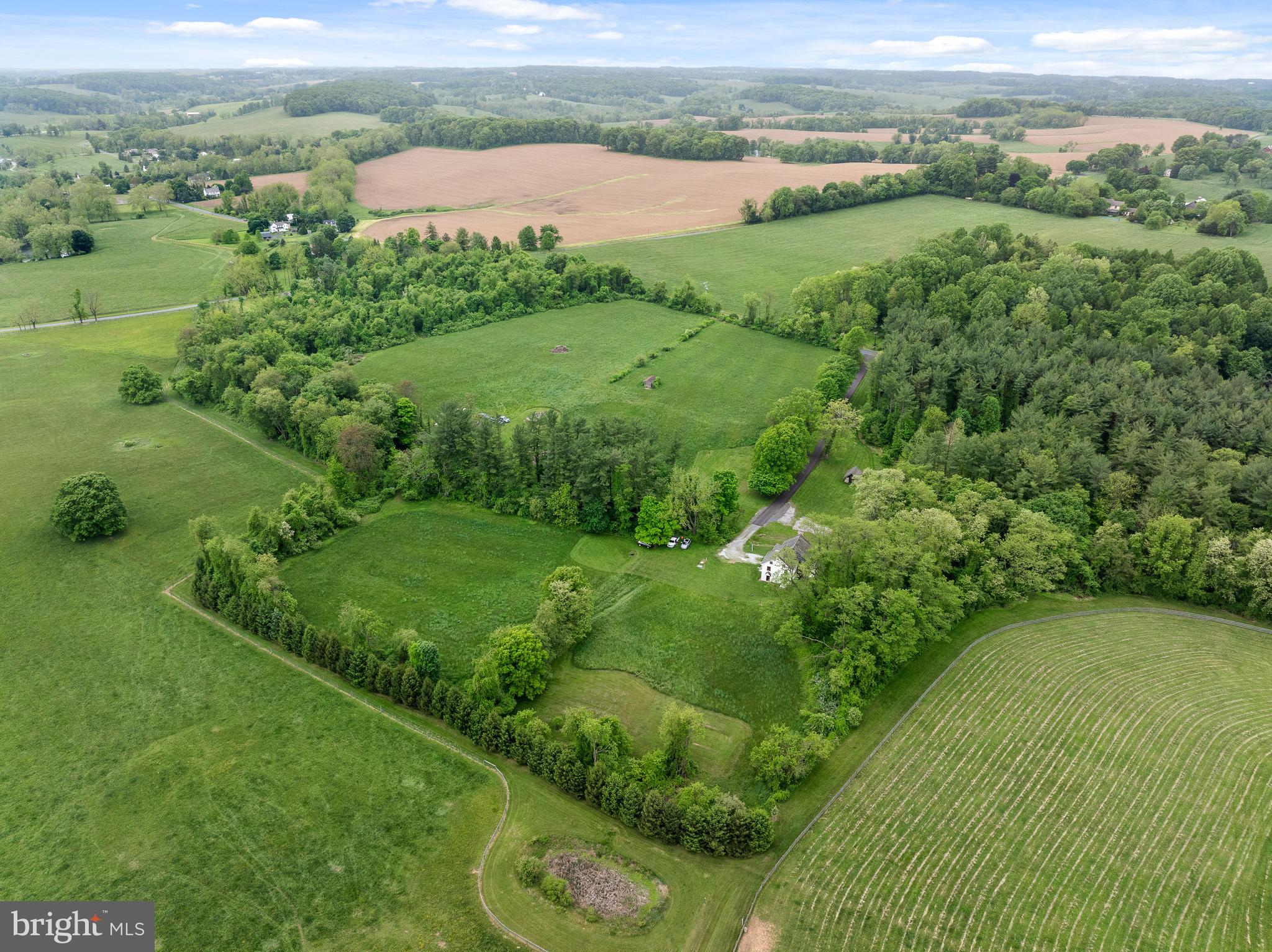 CHESHIRE HUNT - Residential
