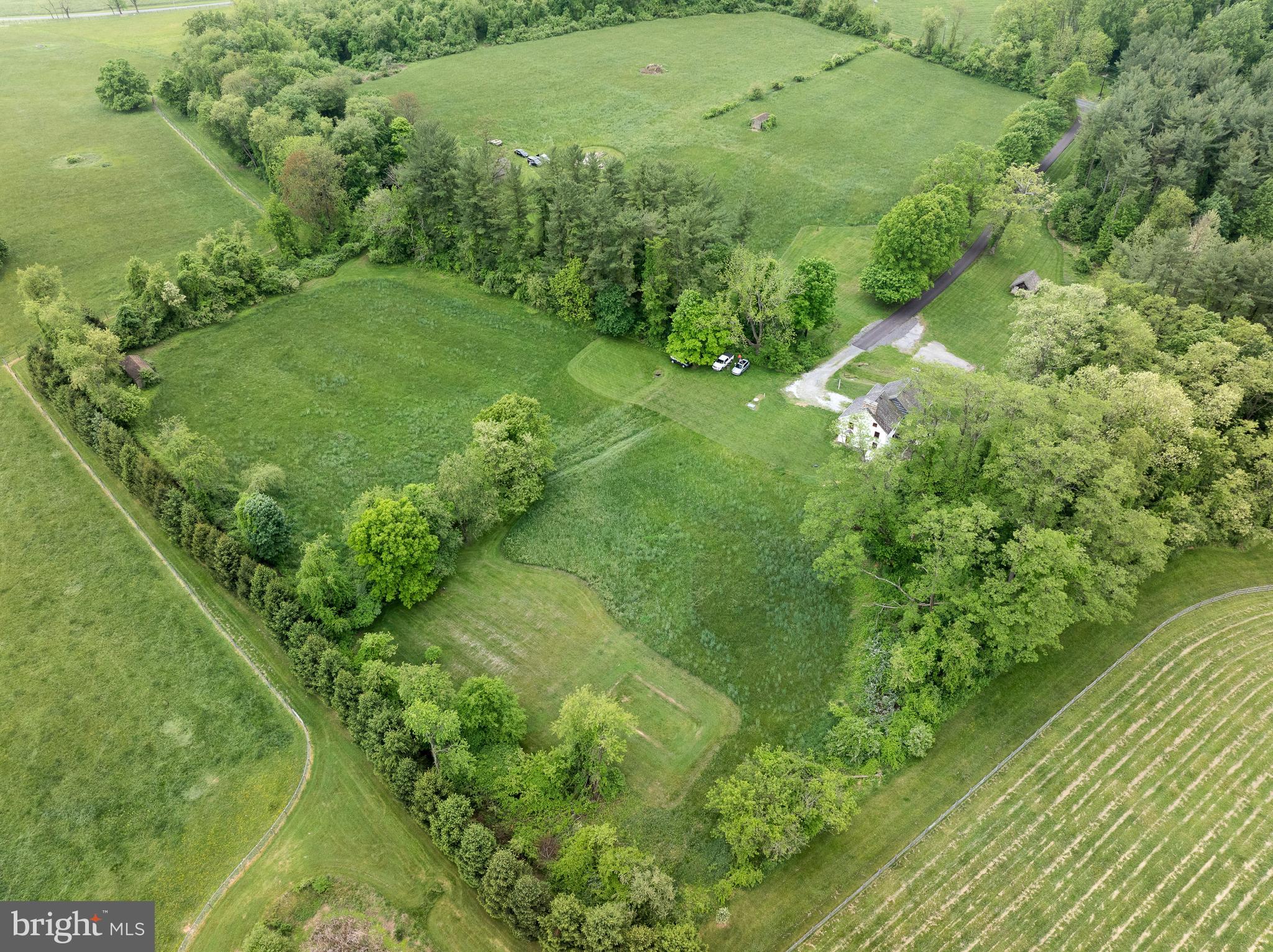 CHESHIRE HUNT - Residential