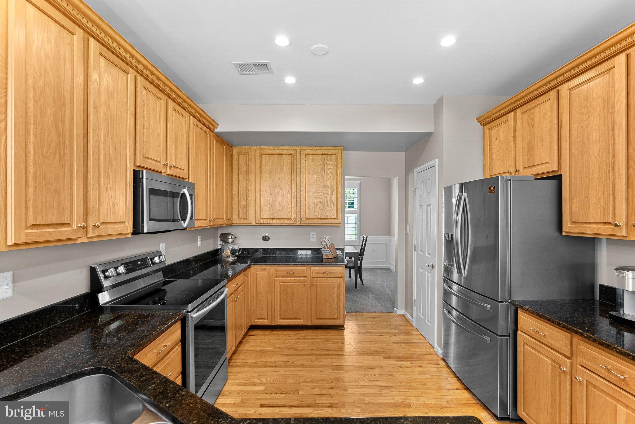 BROWN - Residential