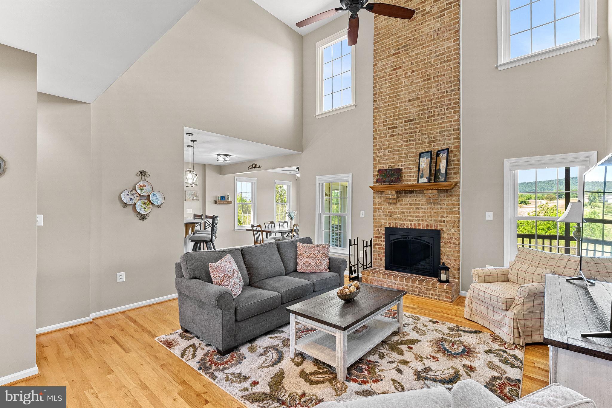 BROWN - Residential