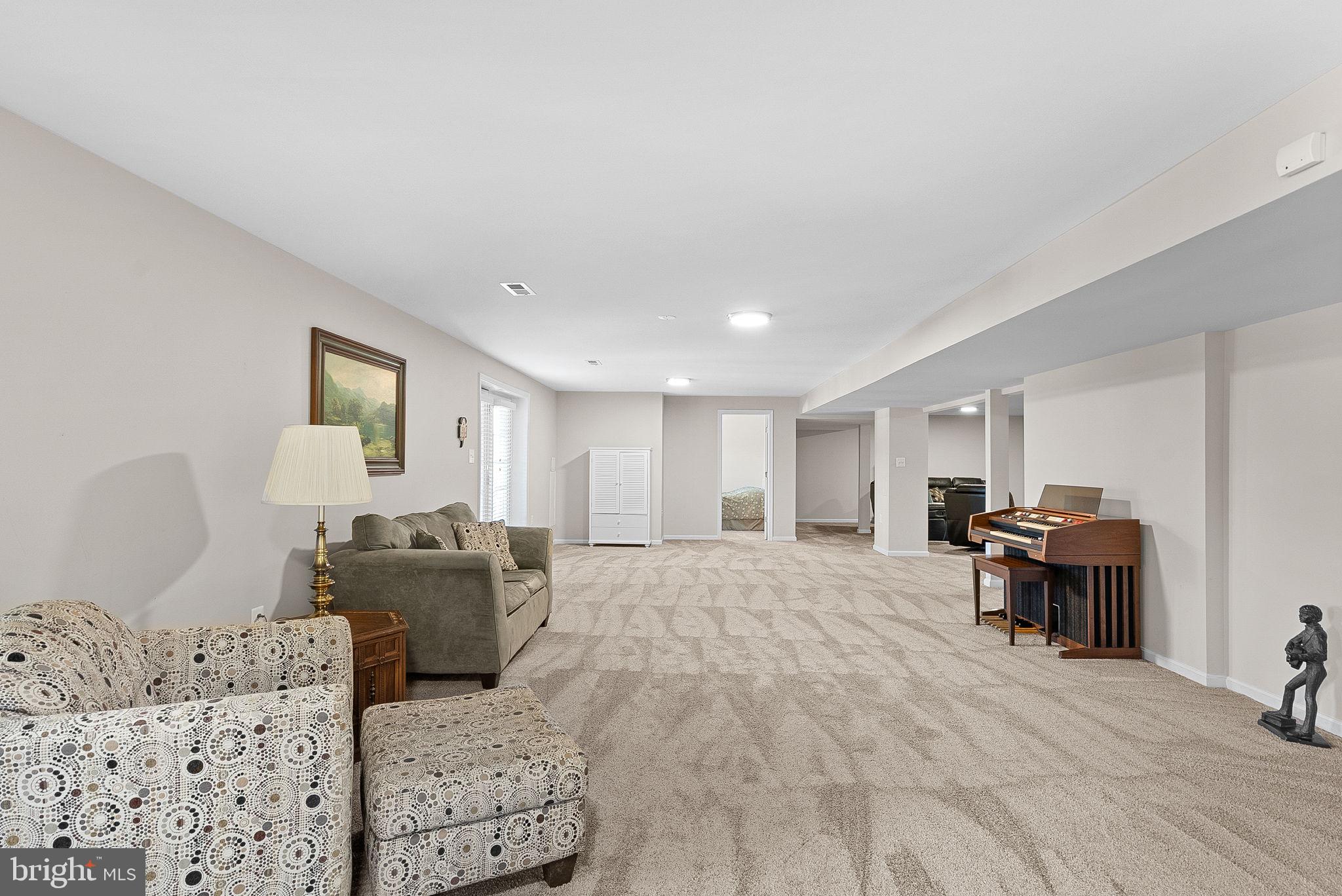 BROWN - Residential
