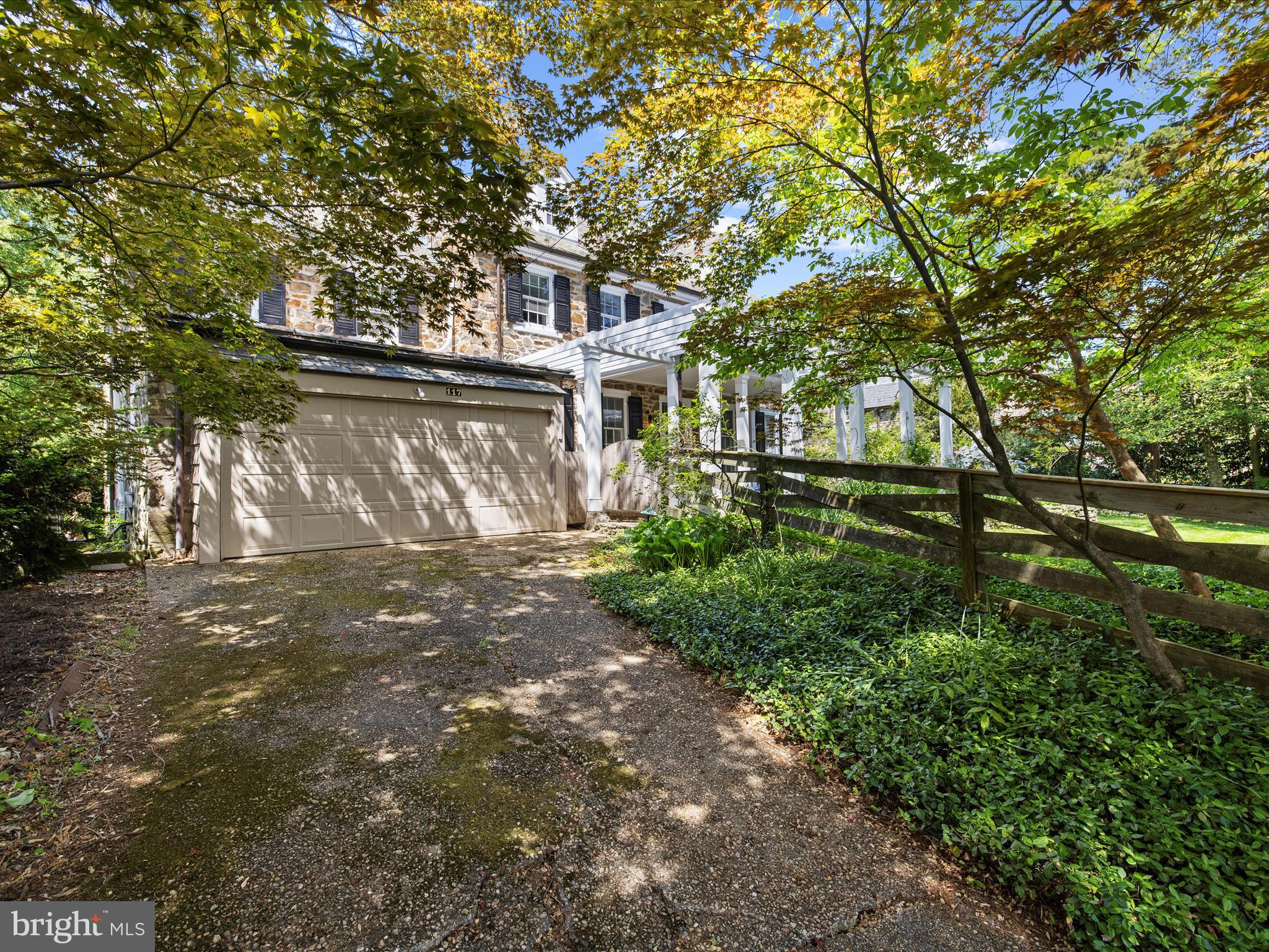 GREATER HOMELAND HISTORIC DISTRICT - Residential