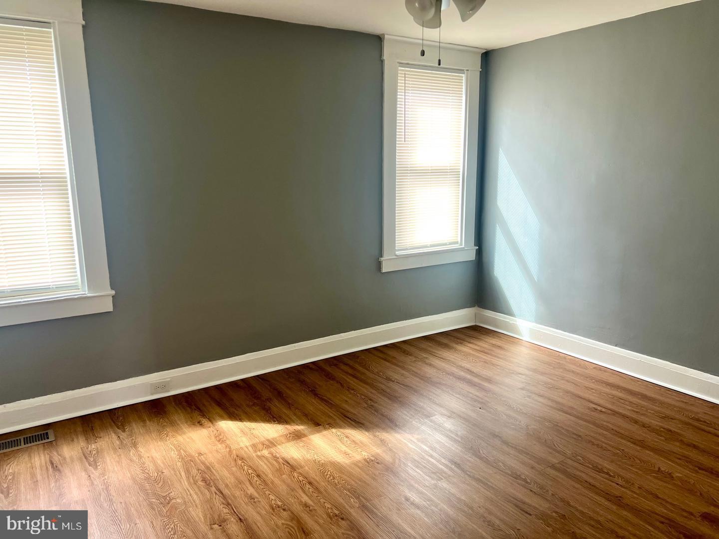 BROOKLYN - Residential