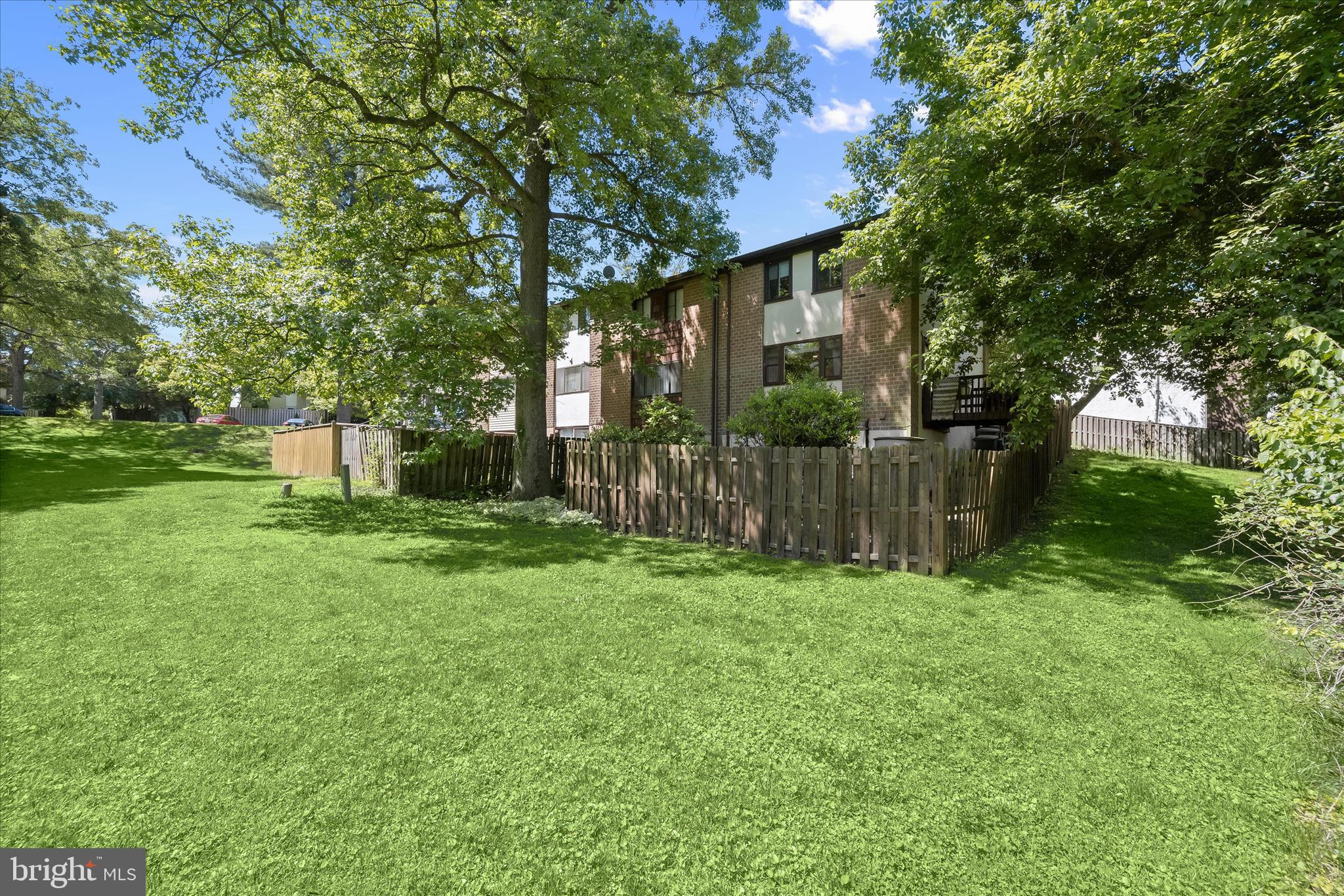 VILLAGE OF OWEN BROWN - Residential