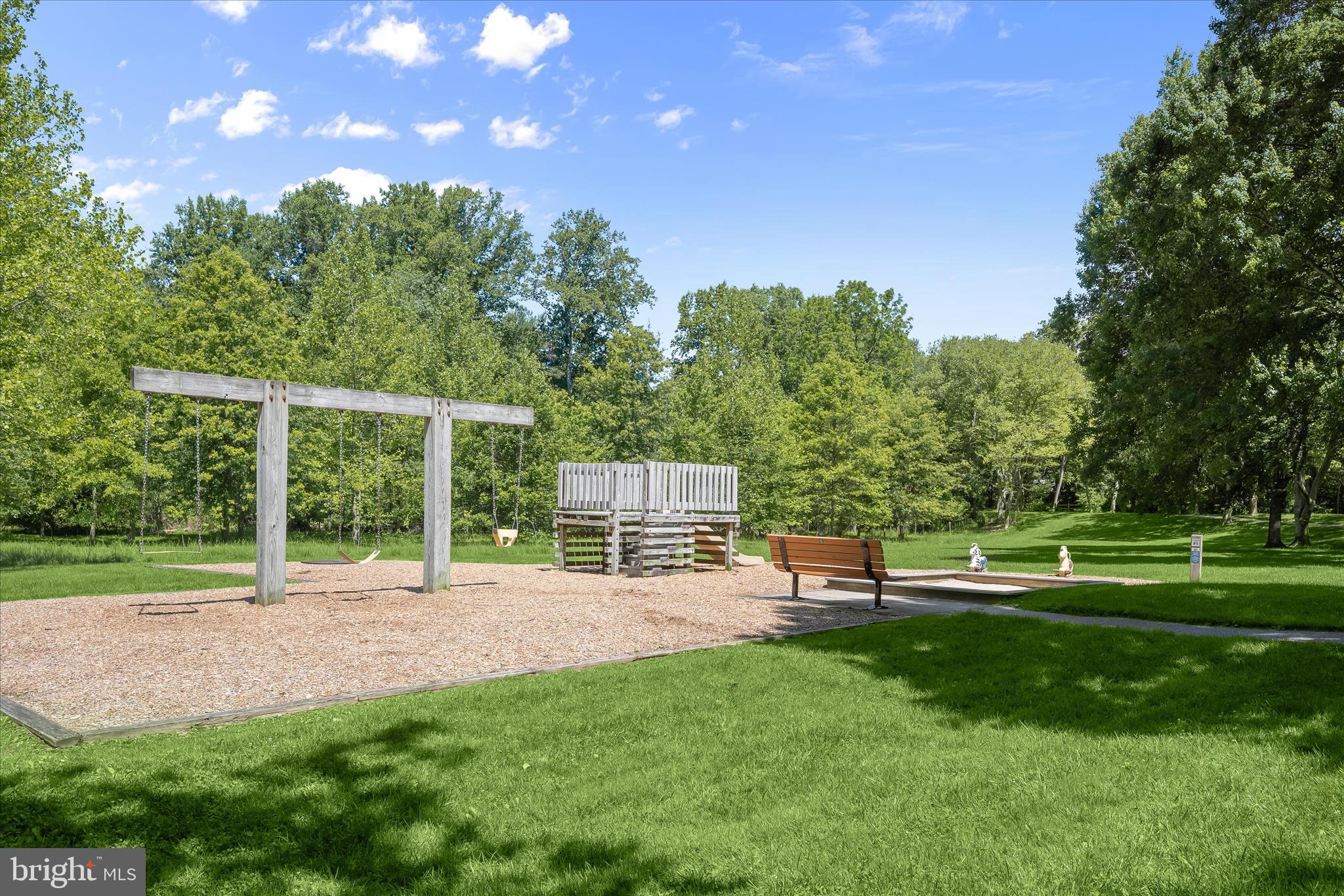 VILLAGE OF OWEN BROWN - Residential